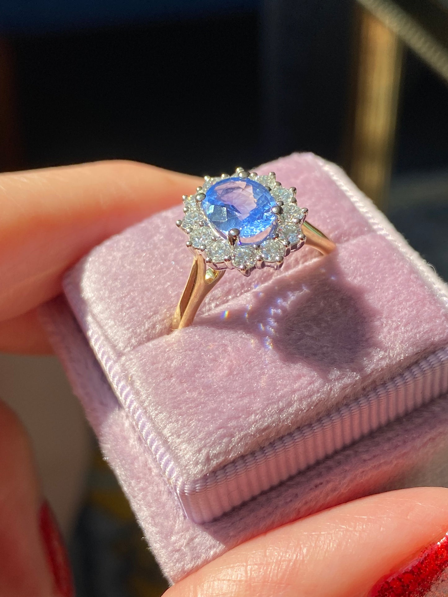 1.35 Carat Cornflower Sapphire and Natural Diamond Ring in Platinum and 18ct Yellow Gold
