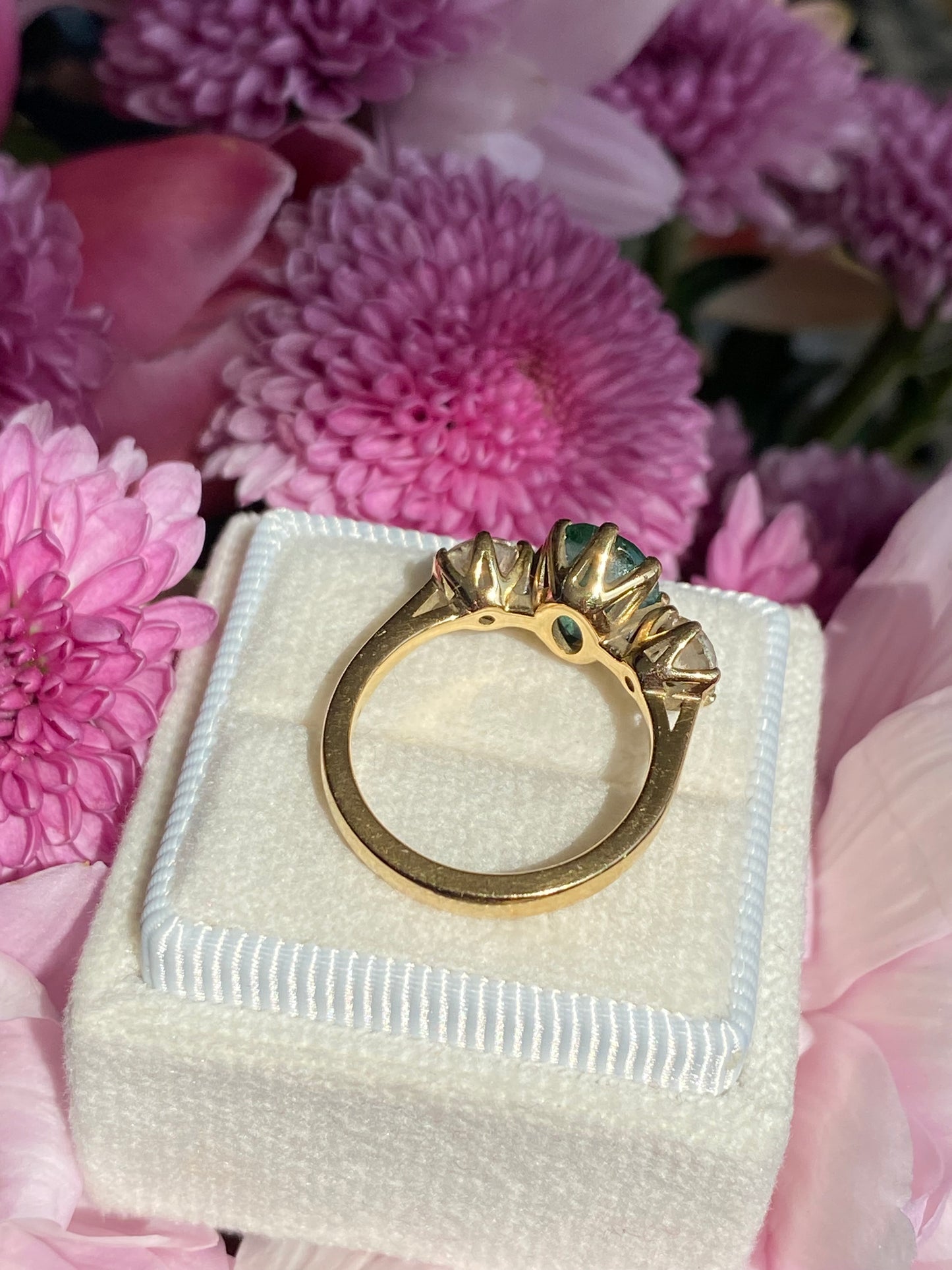 Vintage 2.15 Carat Emerald and Natural Diamond Ring in 18ct Yellow Gold