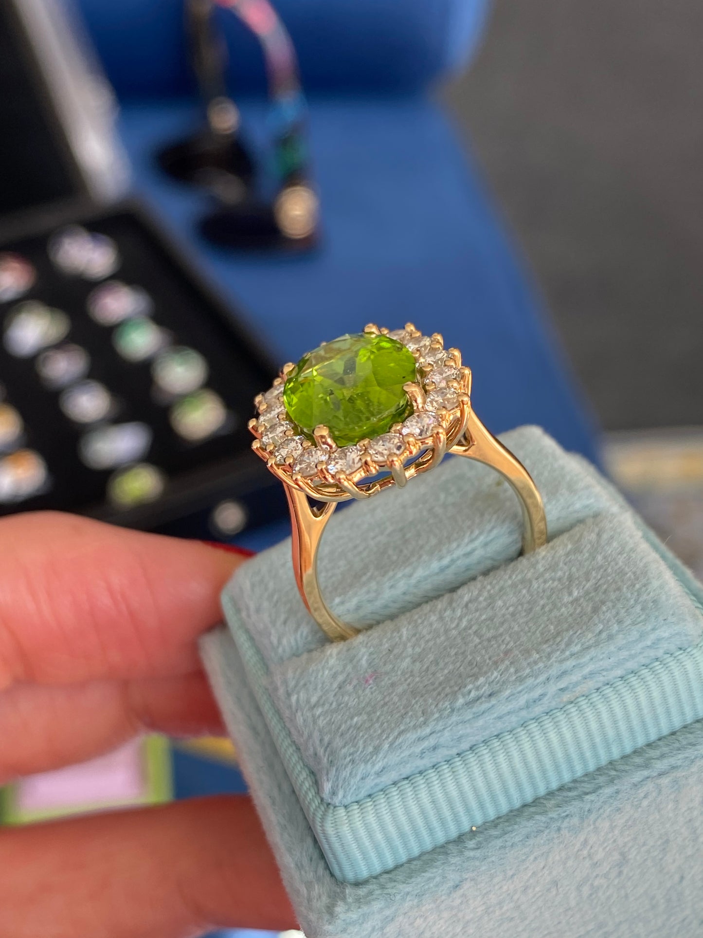 6.27 Carat Peridot and 1.28ctw Natural Diamond Ring in 18ct Yellow Gold