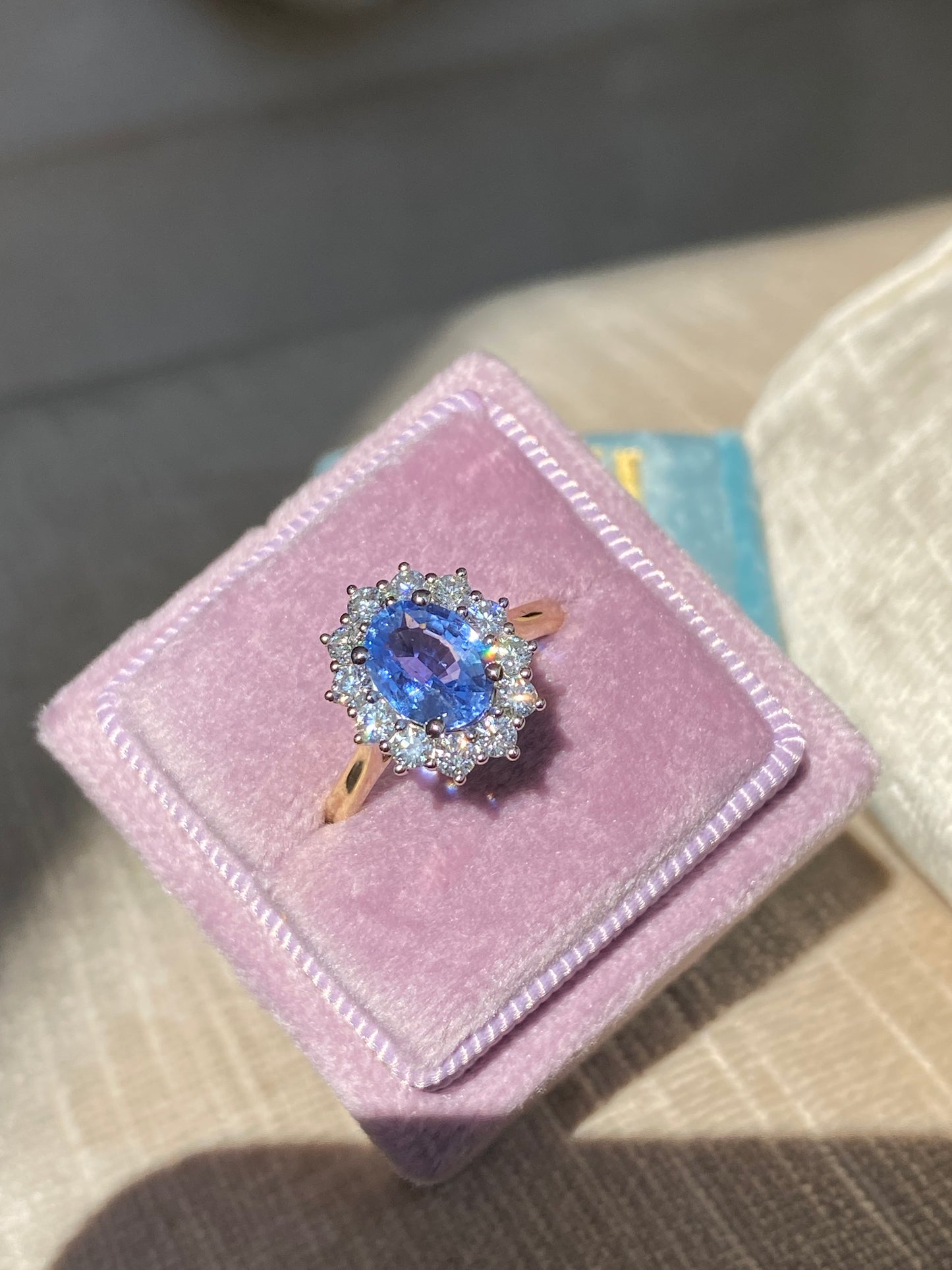 1.35 Carat Cornflower Sapphire and Natural Diamond Ring in Platinum and 18ct Yellow Gold