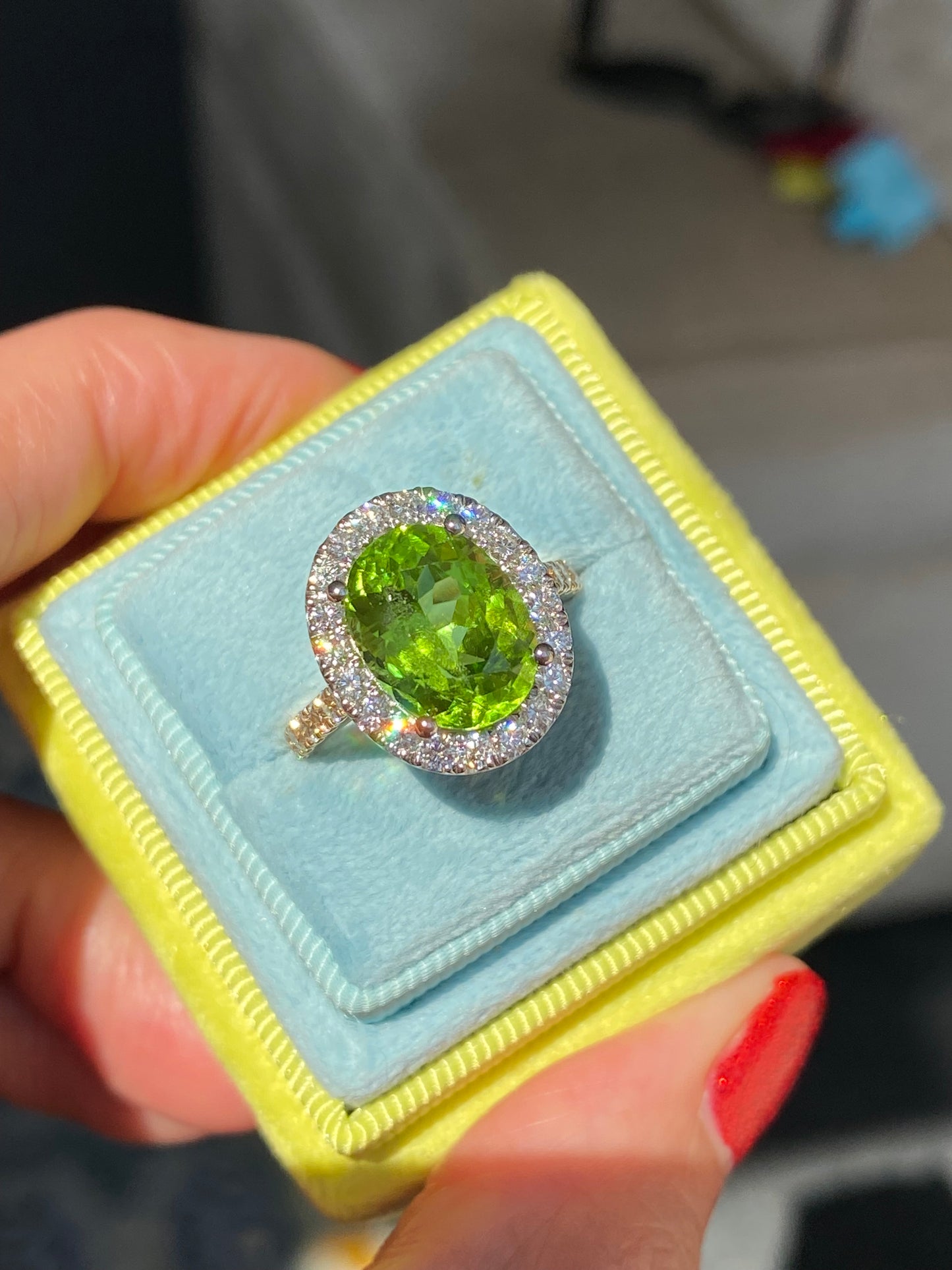 5.22 Carat Peridot and 0.97ctw Natural Diamond Ring in Platinum and 18ct Yellow Gold