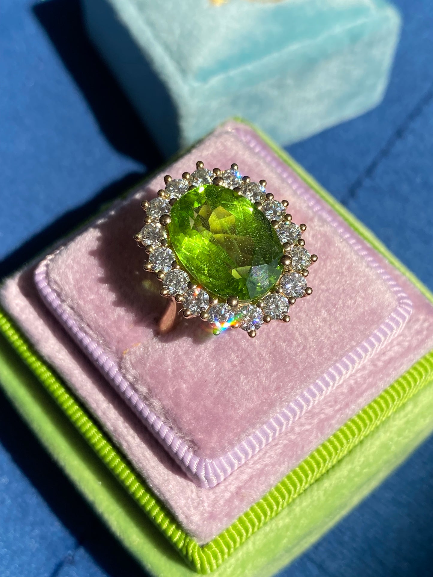 6.27 Carat Peridot and 1.28ctw Natural Diamond Ring in 18ct Yellow Gold
