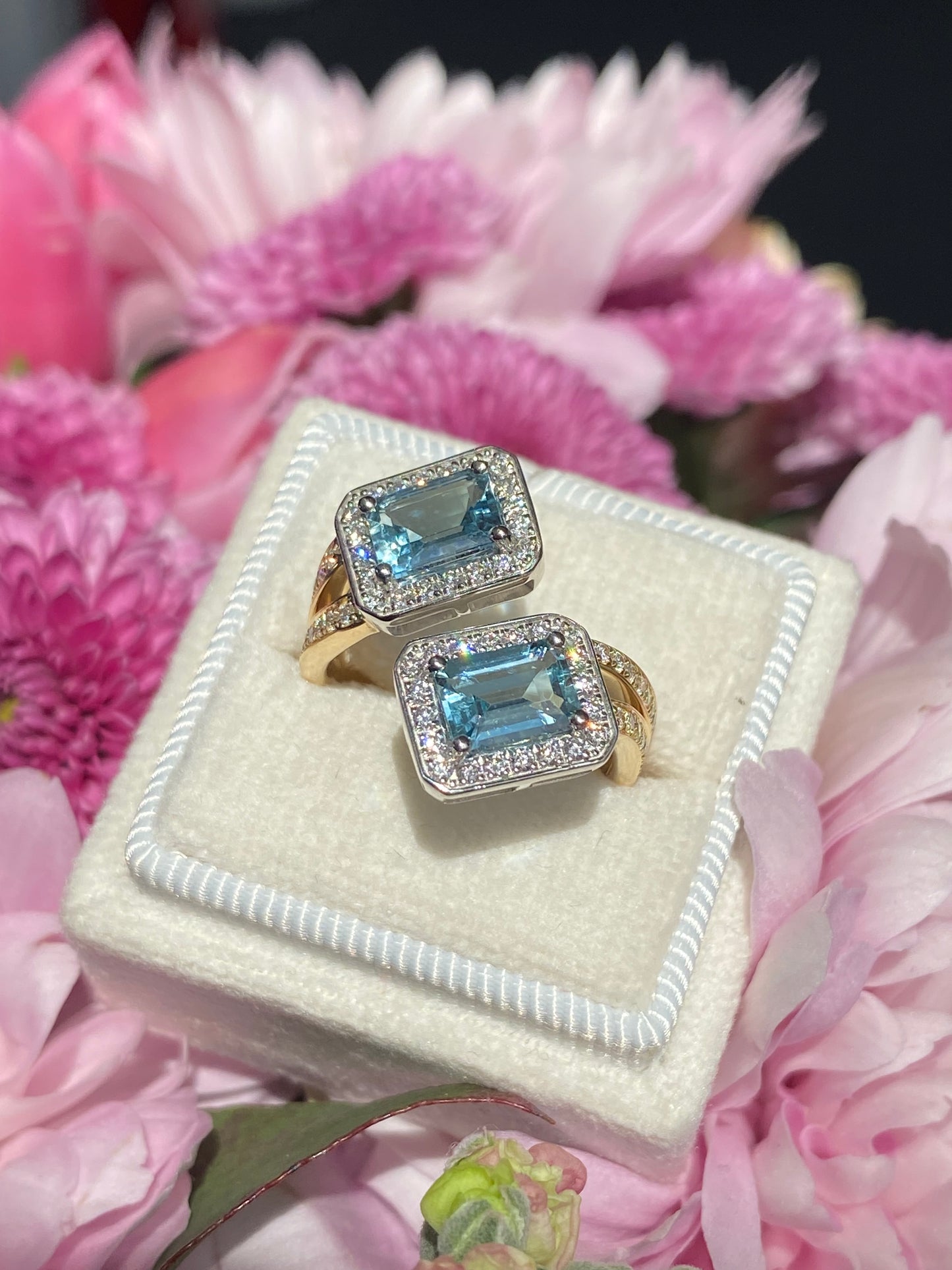 2.25ctw Aquamarine and Natural Diamond Toi et Moi Ring in Platinum and 18ct Yellow Gold