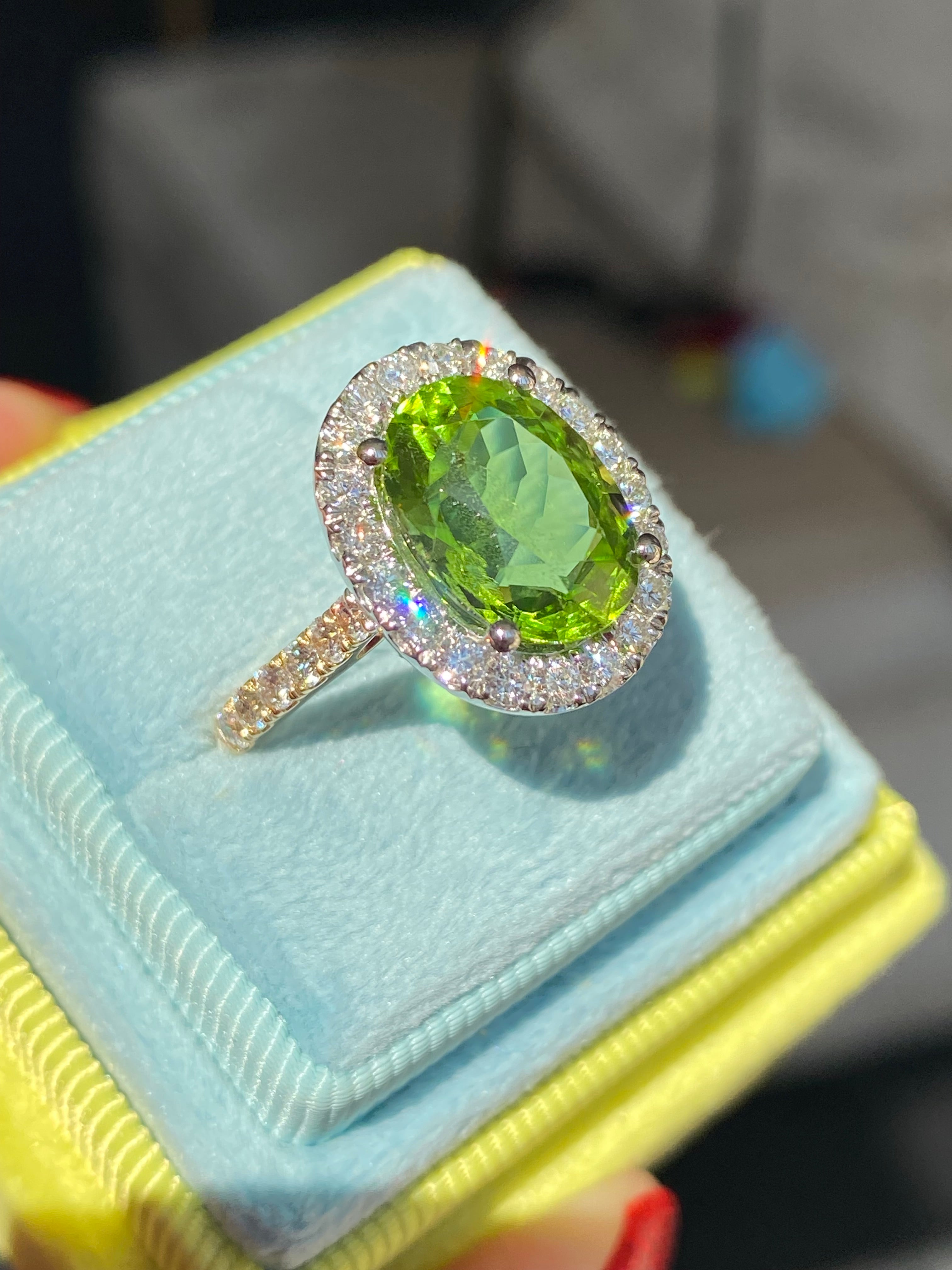 5.22 Carat Peridot and 0.97ctw Natural Diamond Ring in Platinum and 18ct Yellow Gold
