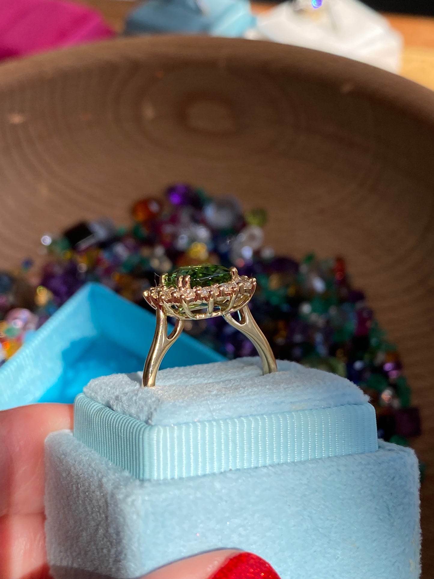 3.02 Carat Green Tourmaline and Natural Diamond Ring in 18ct Yellow Gold