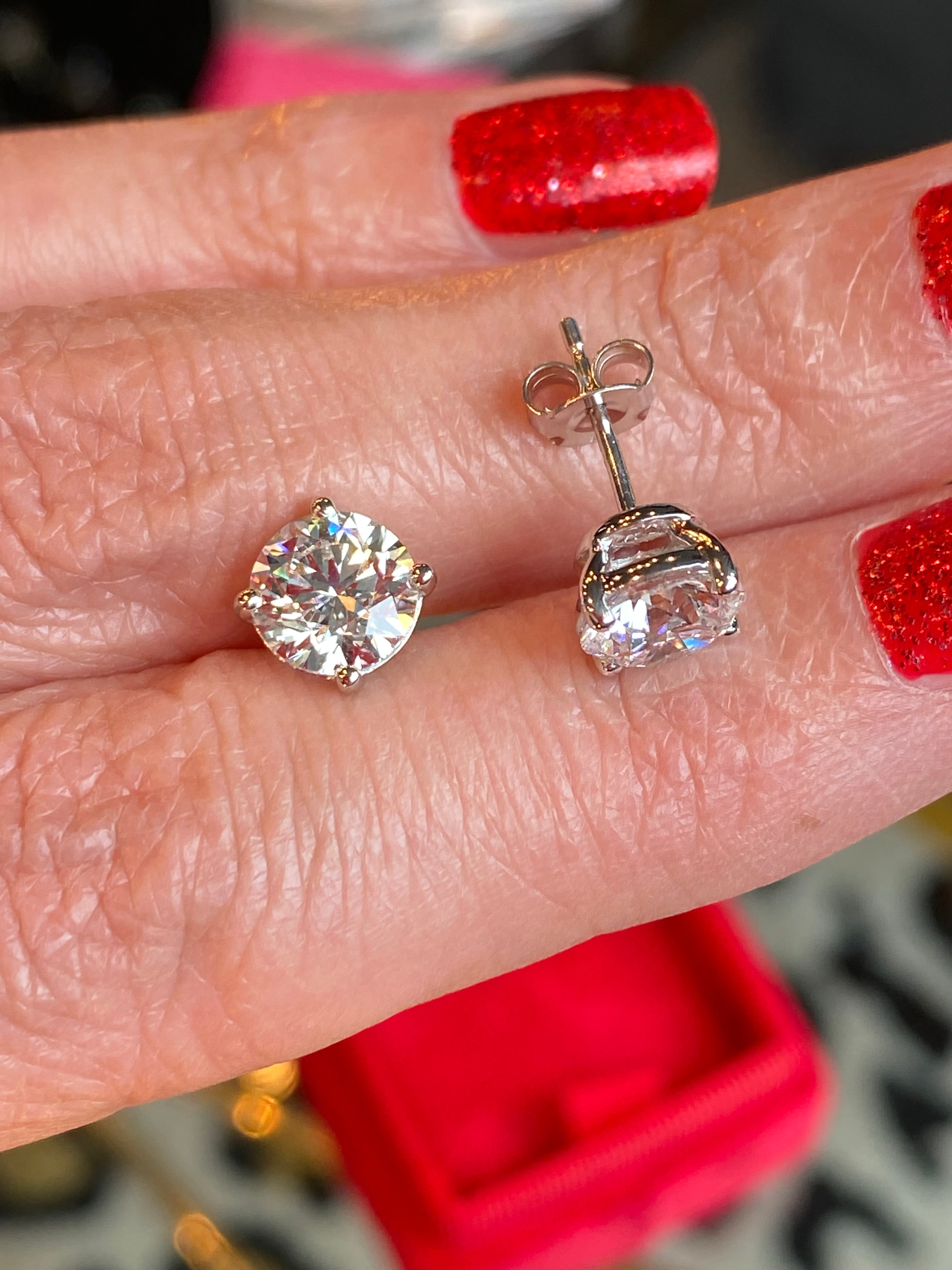 3.00 CTW Round Brilliant Lab Grown Diamond Stud Earrings in 9ct White Gold, F Colour / VS Clarity