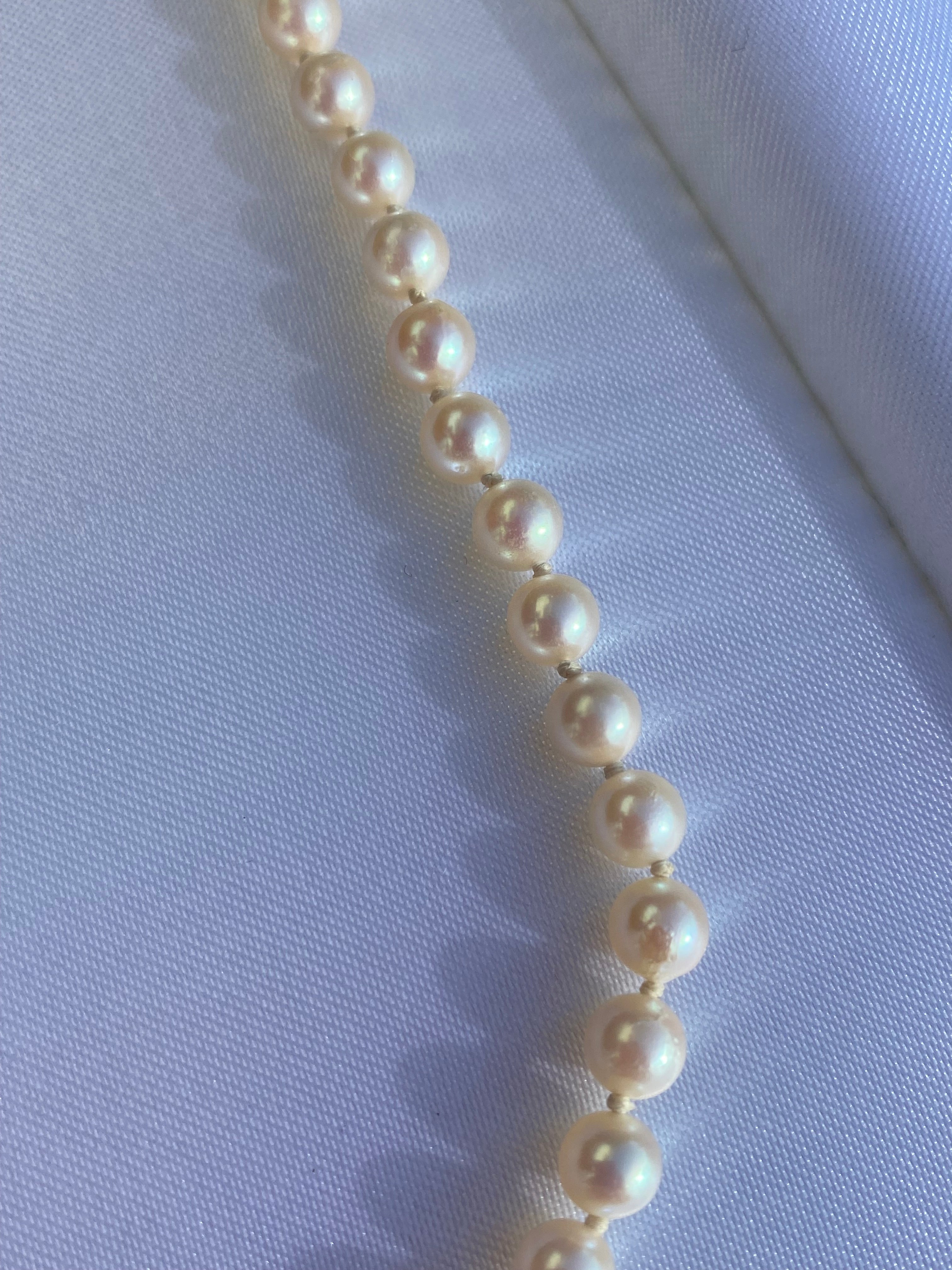 Vintage Cultured Akoya Pearl Necklace with 9ct Gold Clasp