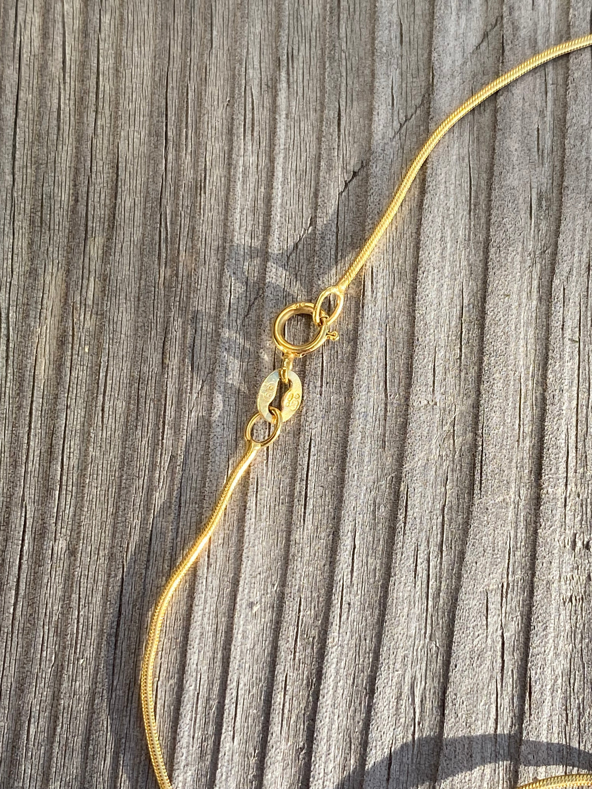 Vintage Amethyst Pendant Necklace in 9ct Yellow Gold