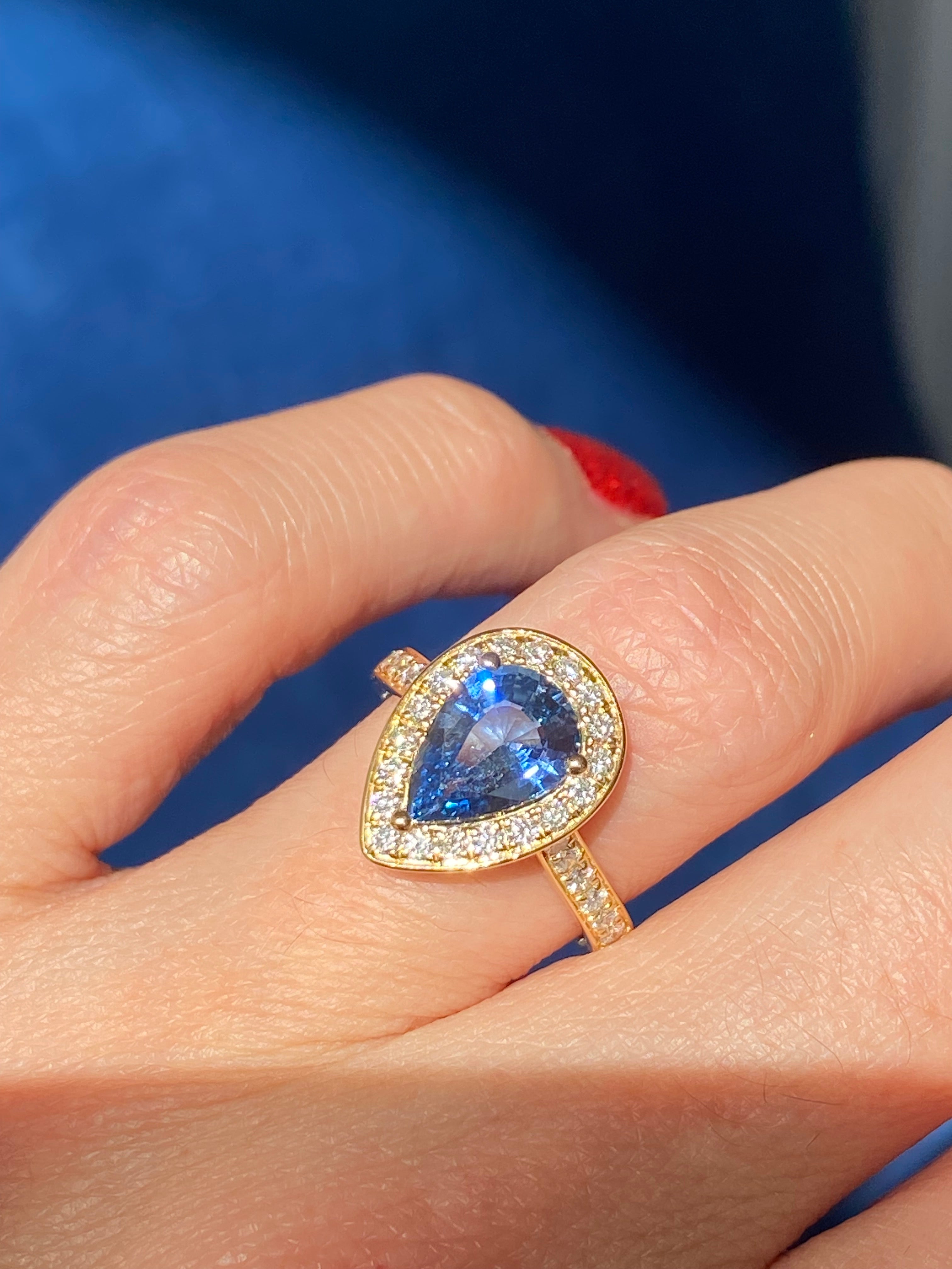 2.07 Carat Pear Cut Teal Sapphire and 0.48 CTW Natural Diamond Ring in 18ct Yellow Gold