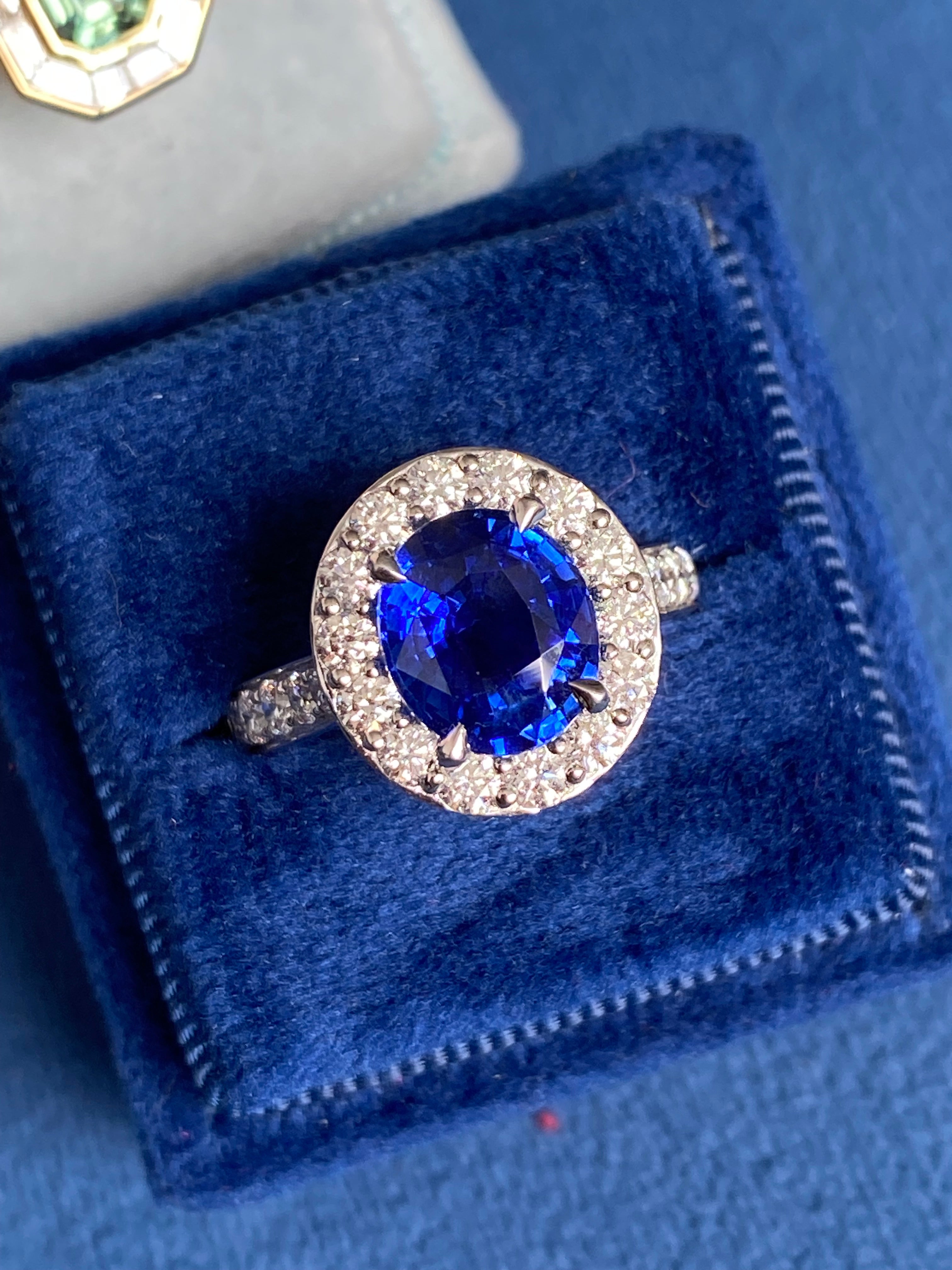 3.01 Carat Blue Ceylon Sapphire and Natural Diamond Halo Ring in Platinum