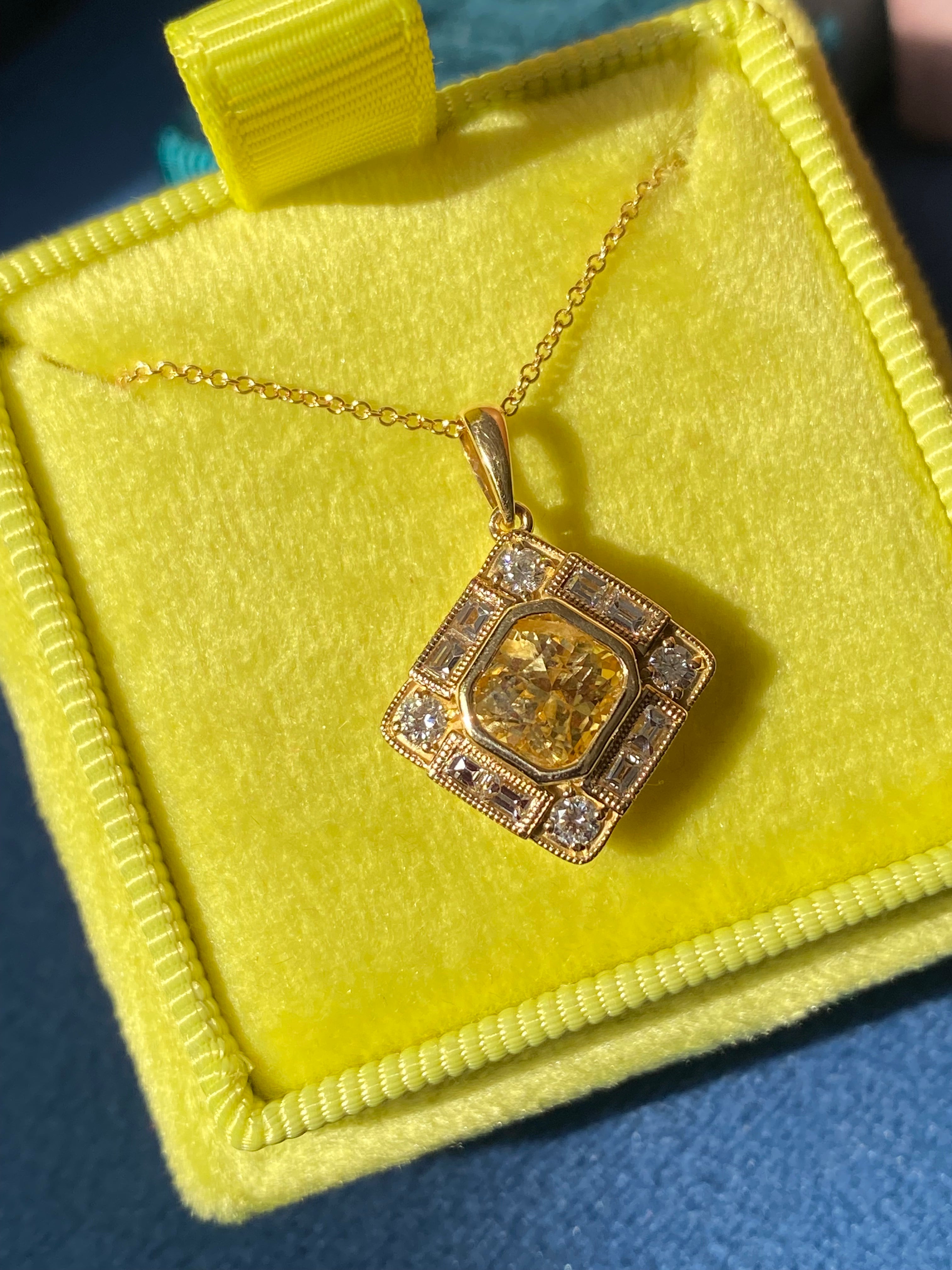 Beautiful Yellow Sapphire and Natural Diamond Pendant Necklace in 18ct Yellow Gold