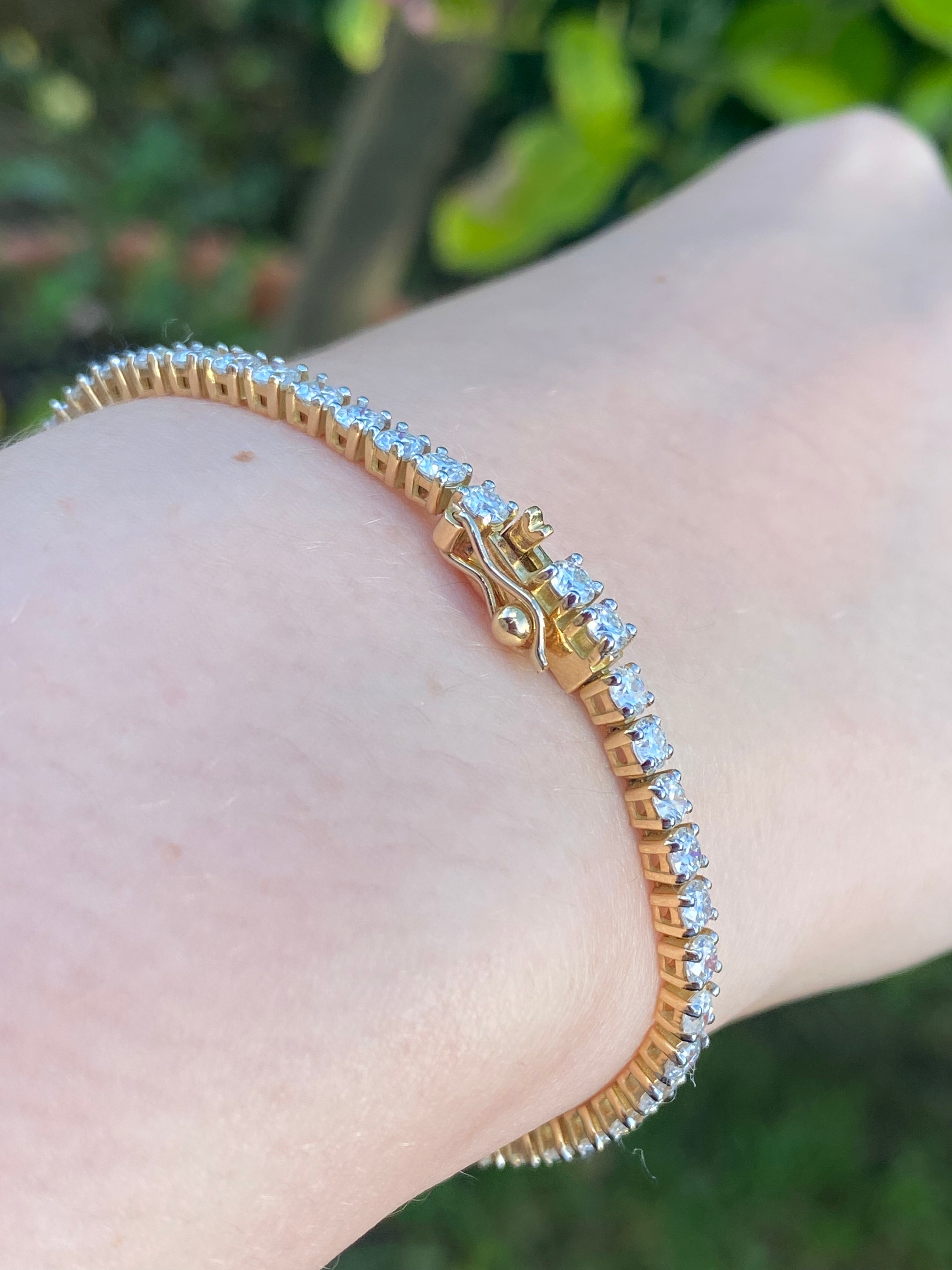 5.50 CTW Moissanite Tennis Bracelet in Sterling Silver