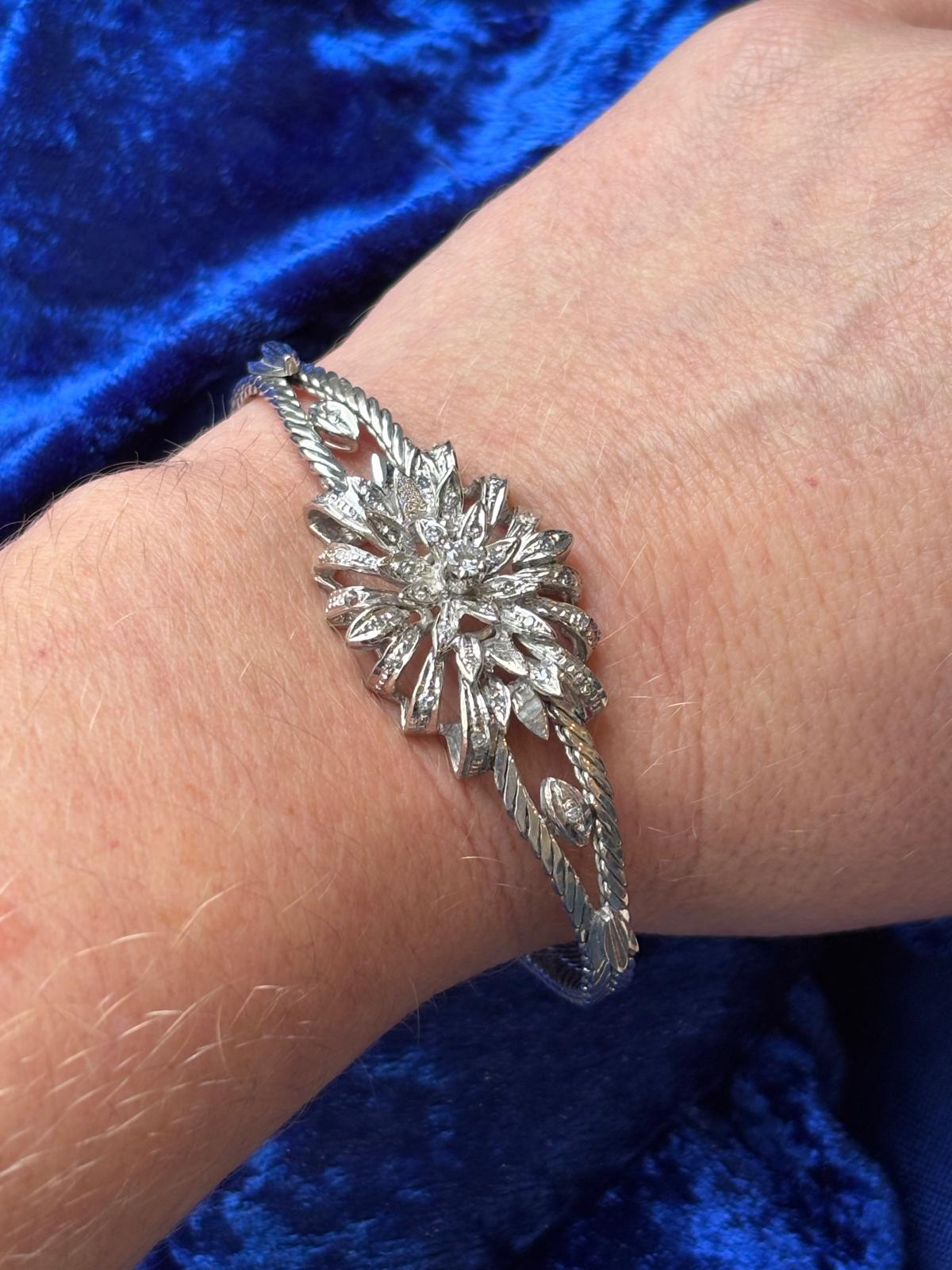 Vintage Diamond Snowflake Bracelet in 18ct White Gold