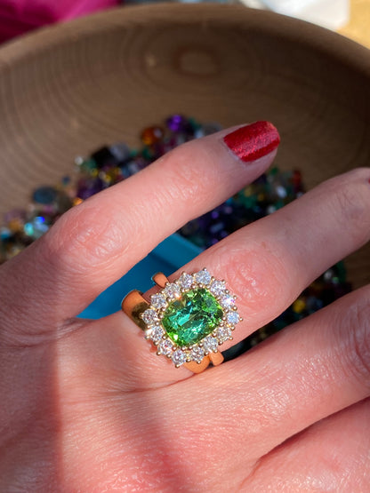 3.02 Carat Green Tourmaline and Natural Diamond Ring in 18ct Yellow Gold