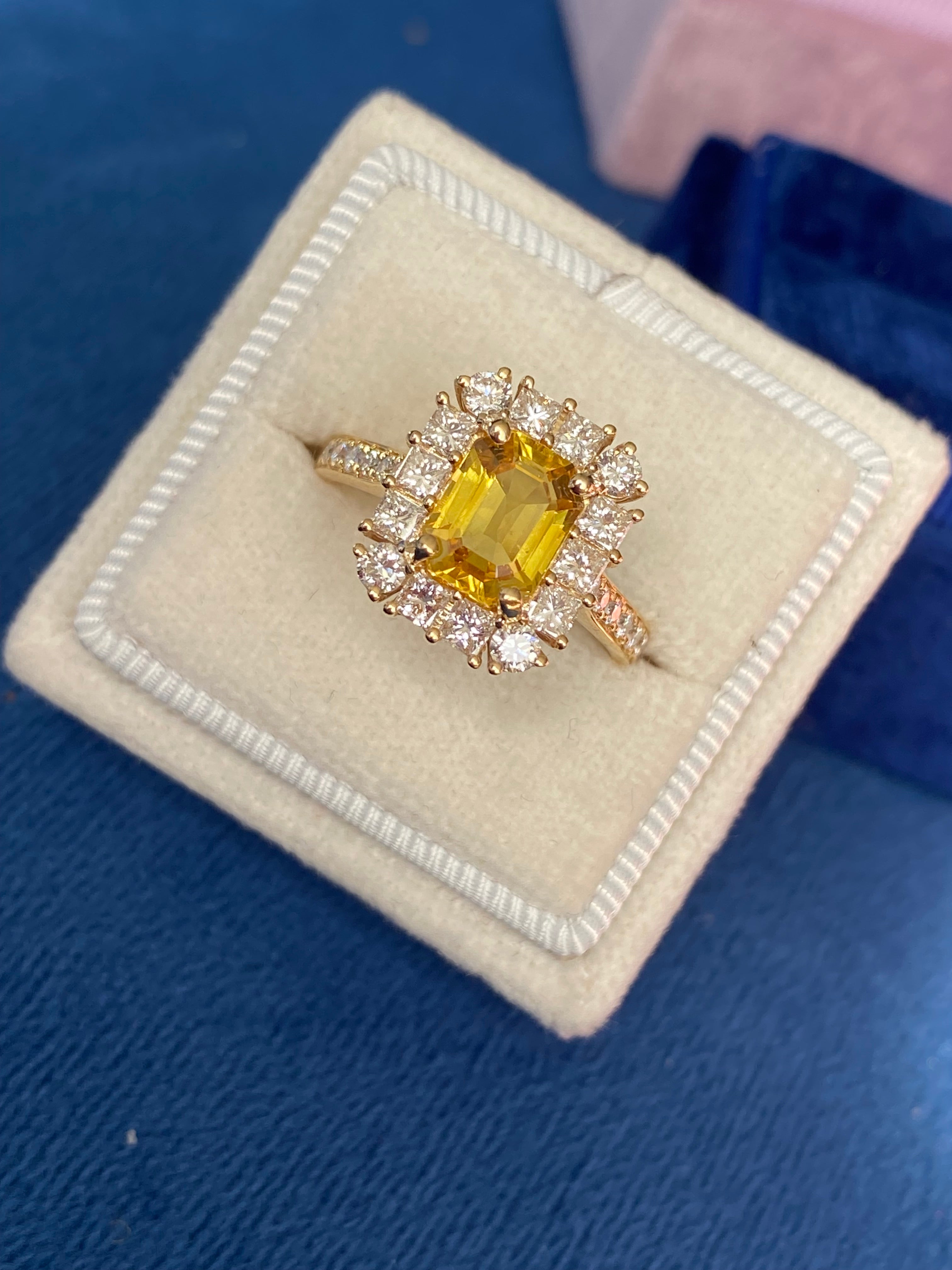 1.91 Carat Yellow Sapphire and 1.04 ctw Natural Diamond Ring in 18ct Yellow Gold