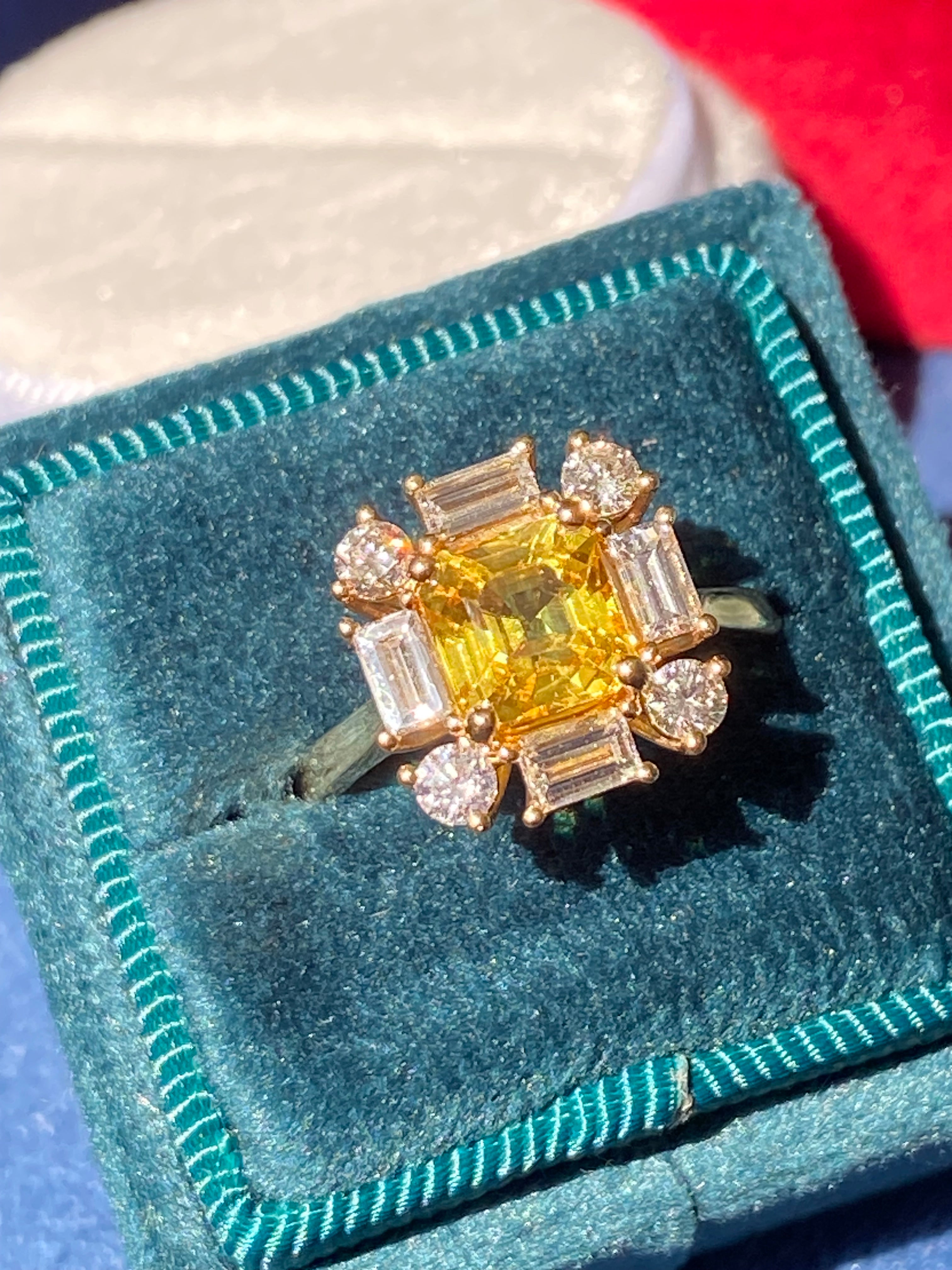 2.26 Carat Yellow Sapphire and 0.92 ctw Natural Diamond Ring in 18ct Yellow Gold