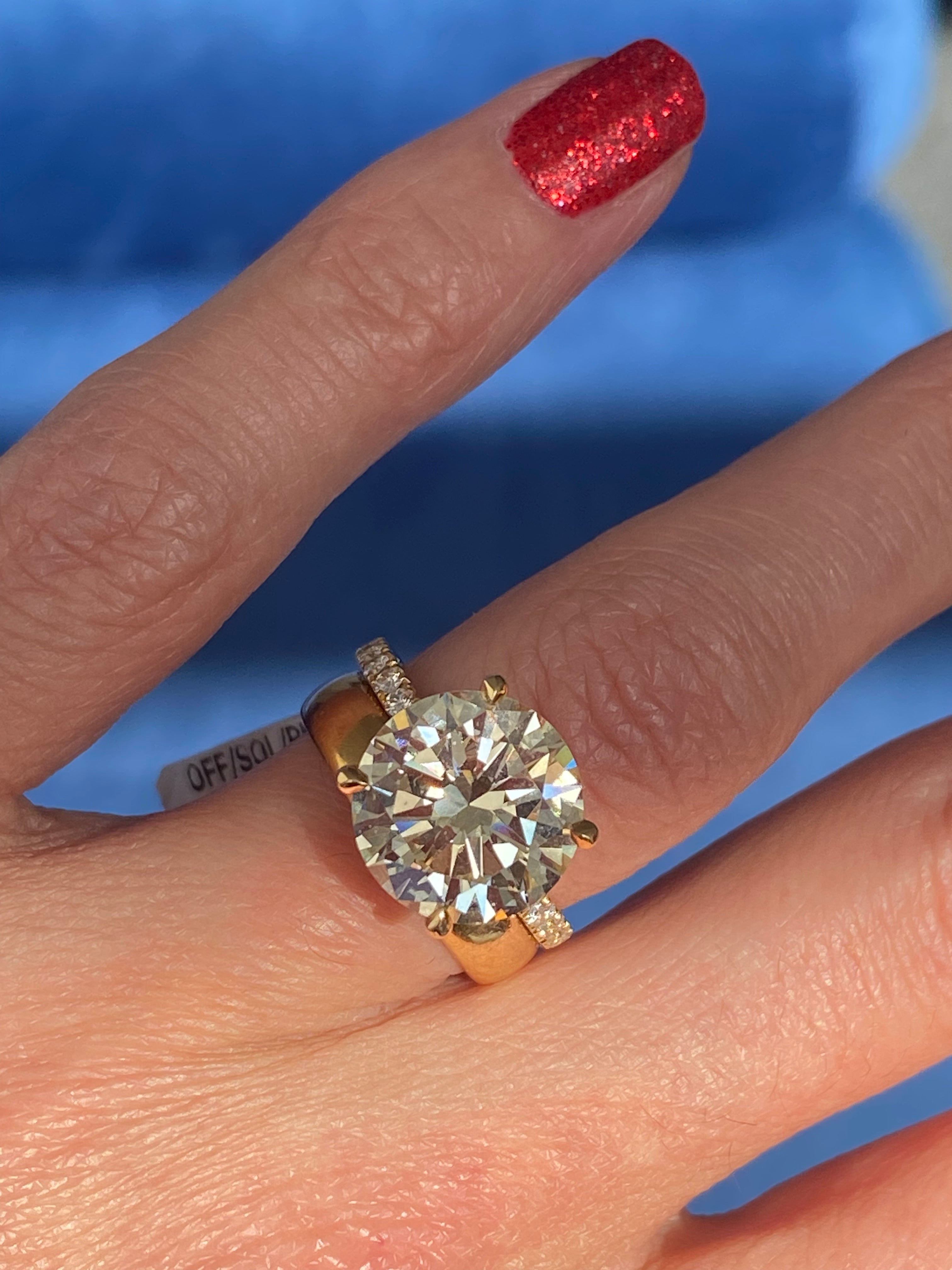6.05 Carat Natural Fancy Yellow Diamond Solitaire Diamond Engagement Ring in 18ct Yellow Gold
