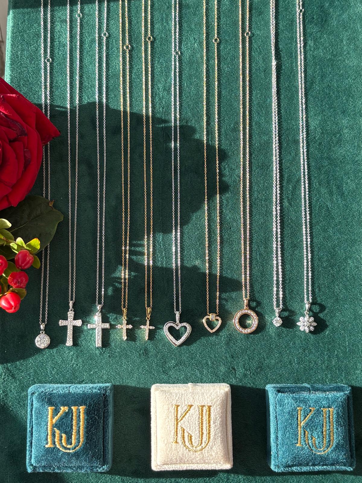 Lovely Natural Diamond Cross Pendant Necklace in 18ct White Gold