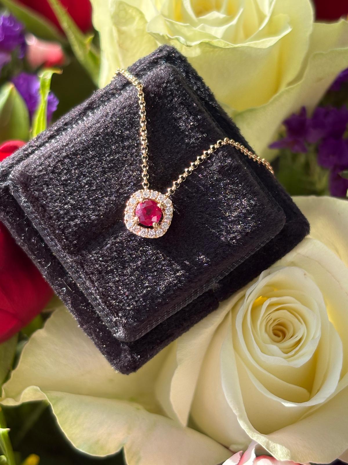 Beautiful Round Cut Certified Ruby and Natural Diamond Pendant Necklace in 18ct Yellow Gold