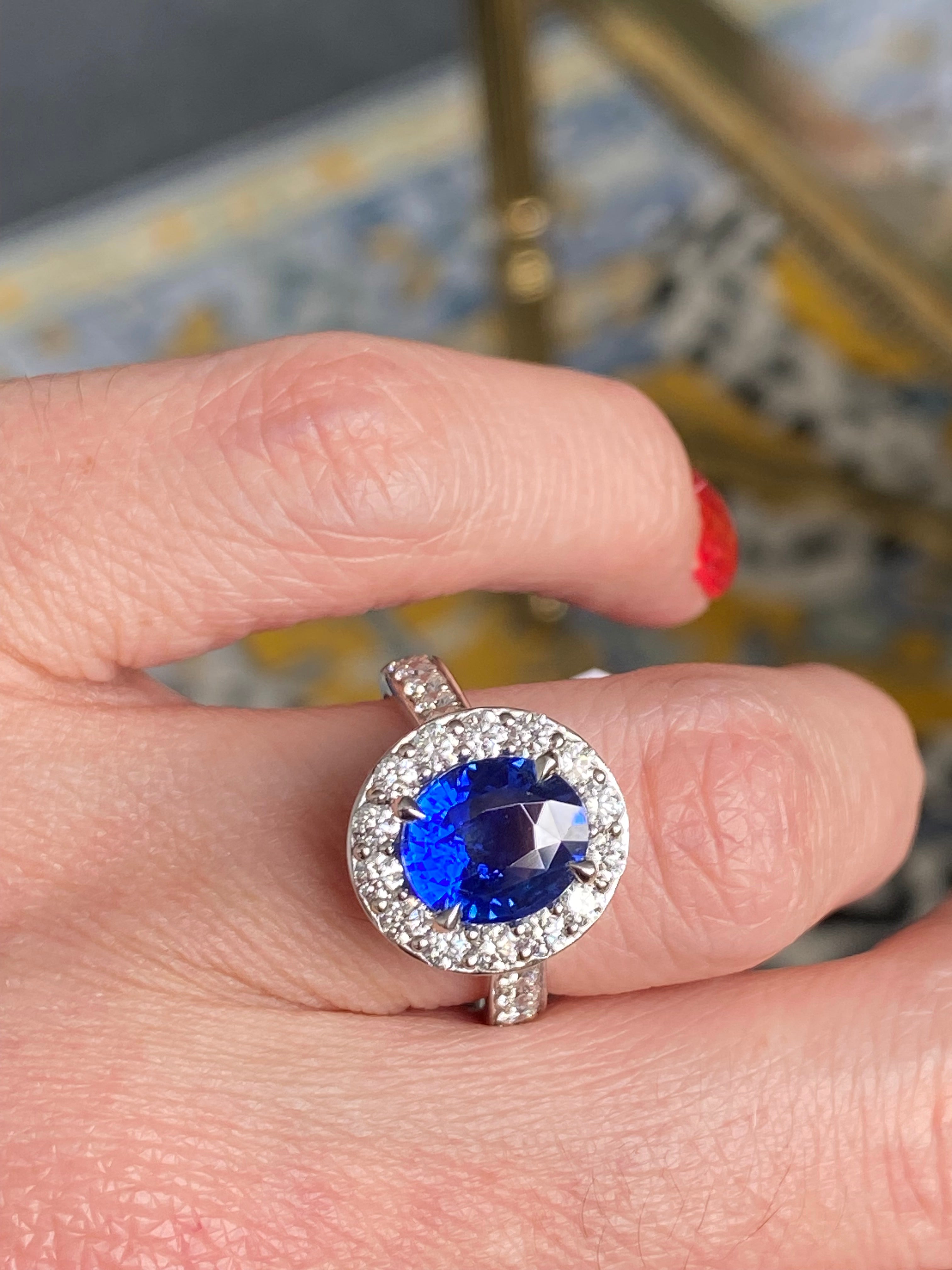 3.01 Carat Blue Ceylon Sapphire and Natural Diamond Halo Ring in Platinum