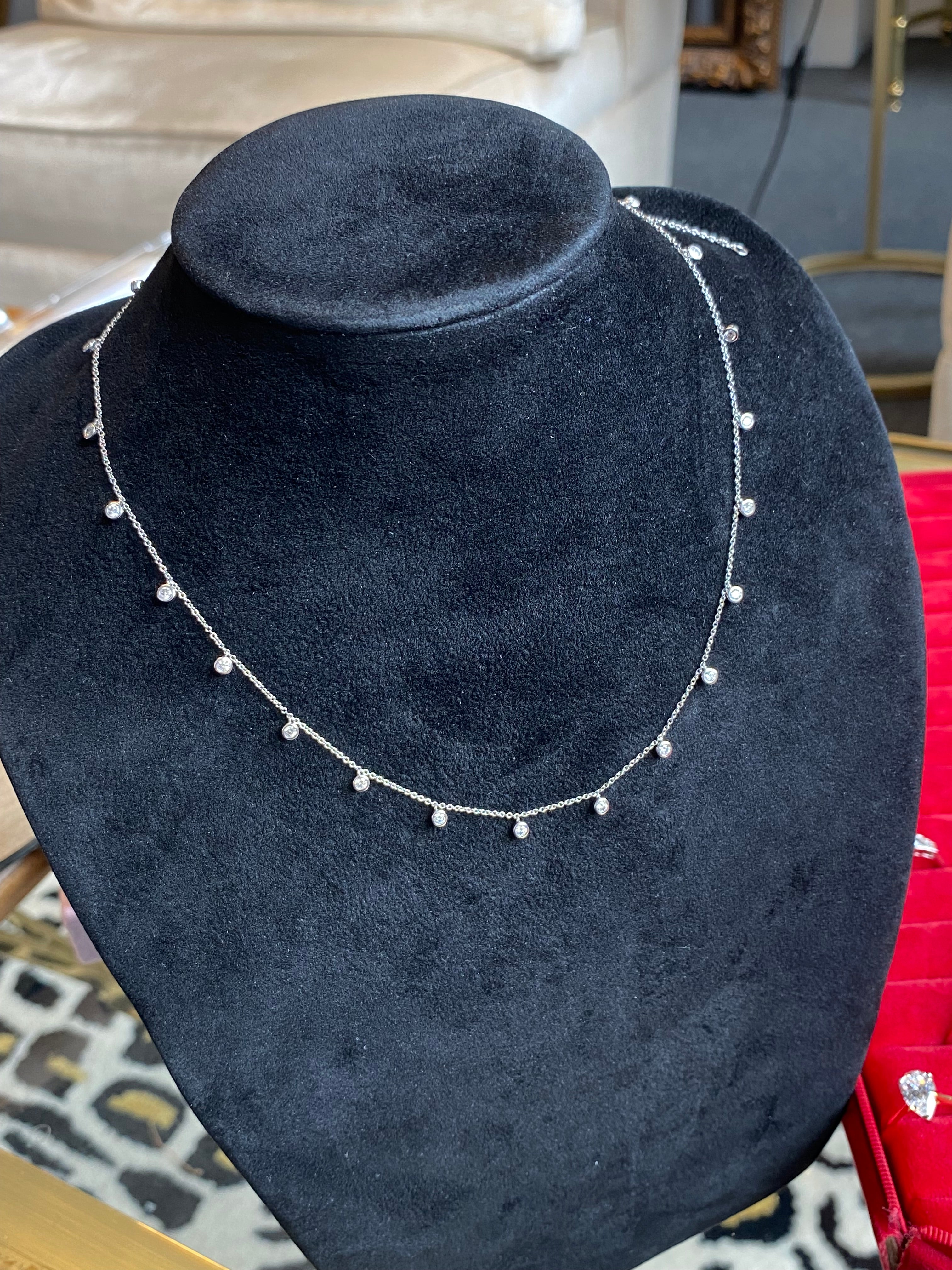 Beautiful 0.90 CTW Natural Diamond Necklace in 18ct White Gold