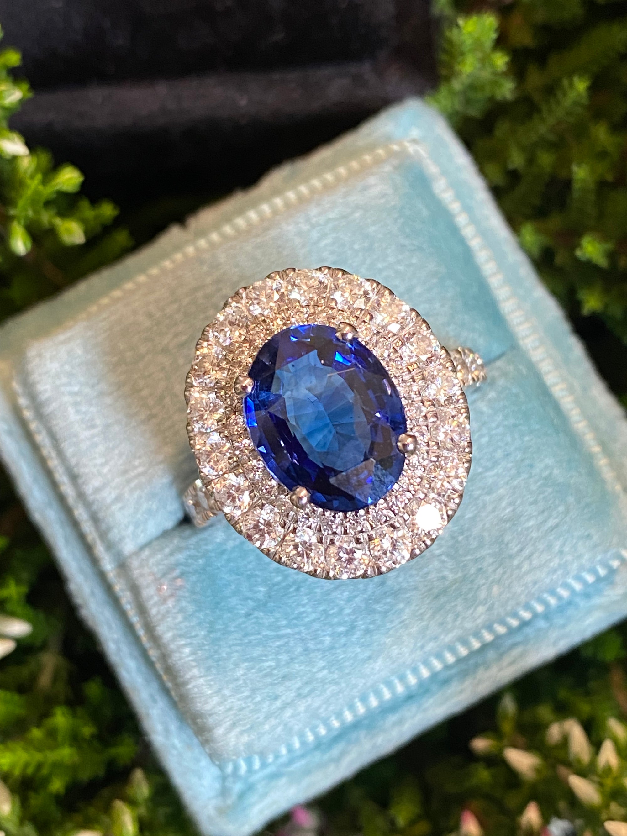 4.29 Carat Blue Ceylon Sapphire and 1.67 CTW Natural Diamond Halo Ring in Platinum