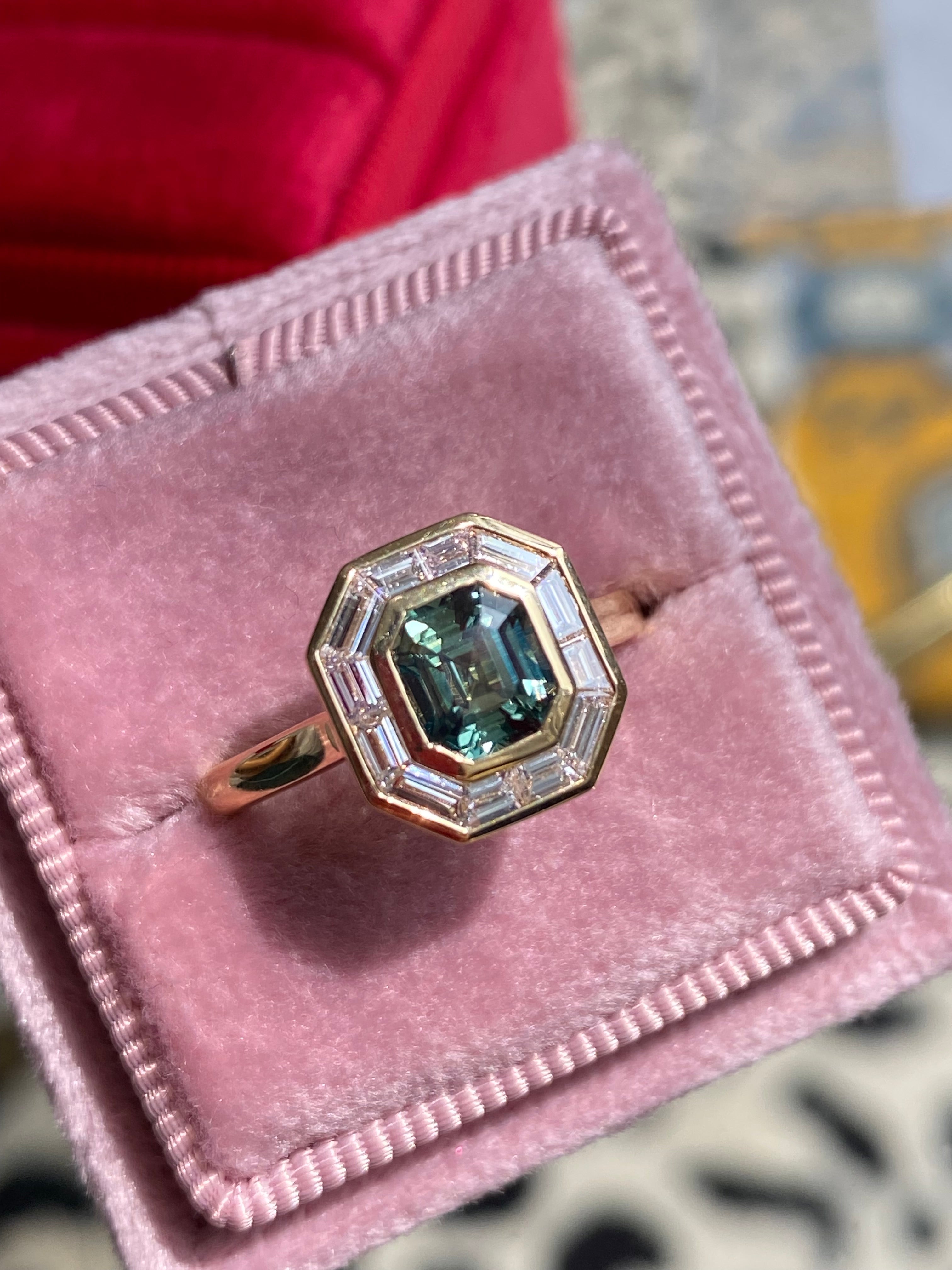 1.56 CTW Green Sapphire and Natural Diamond Ring in 18ct Yellow Gold