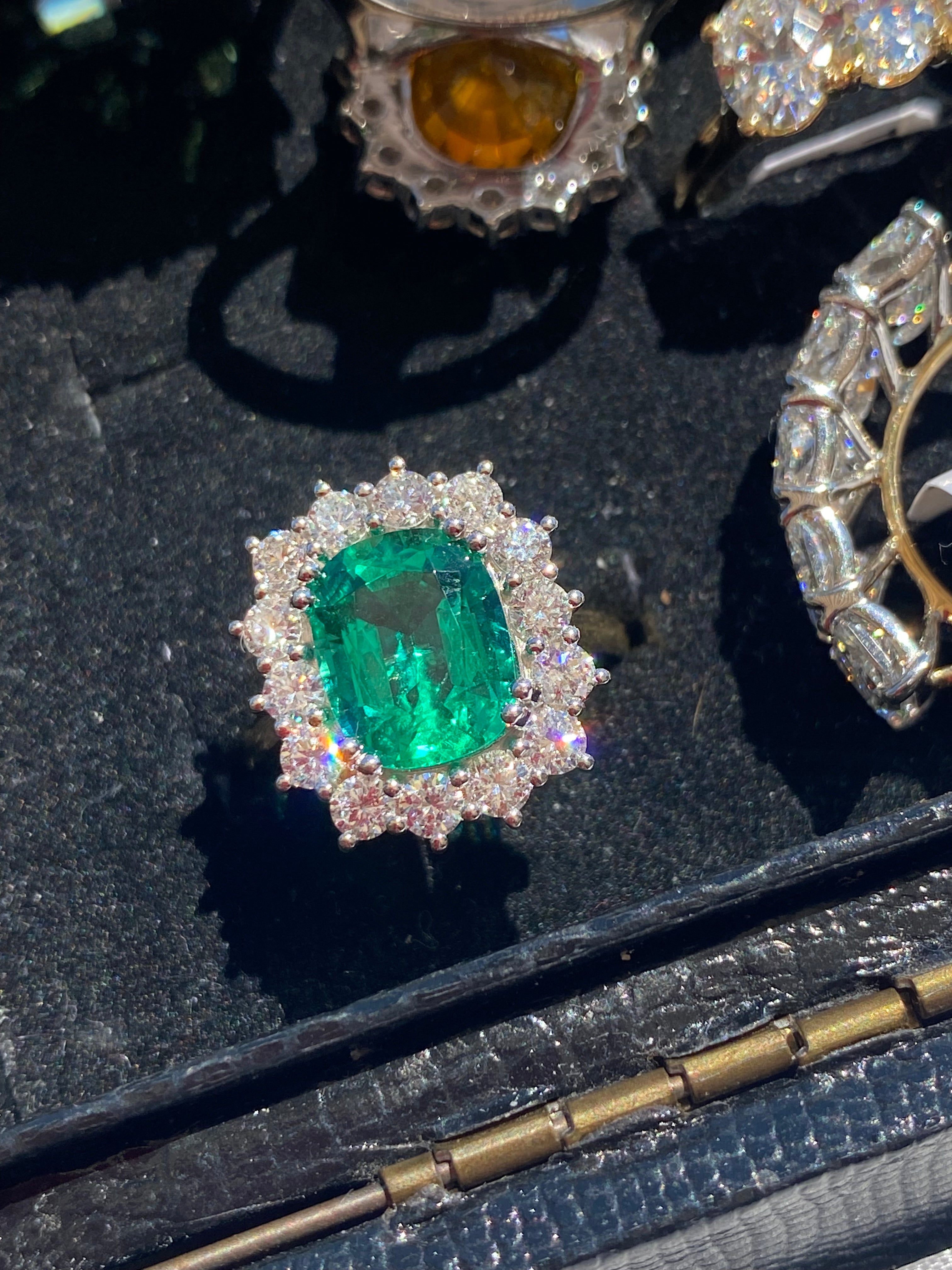 2.58 Carat Cushion Cut GIA Zambian Emerald and 1.07 CTW Natural Diamond Halo Ring in Platinum and 18ct Yellow Gold