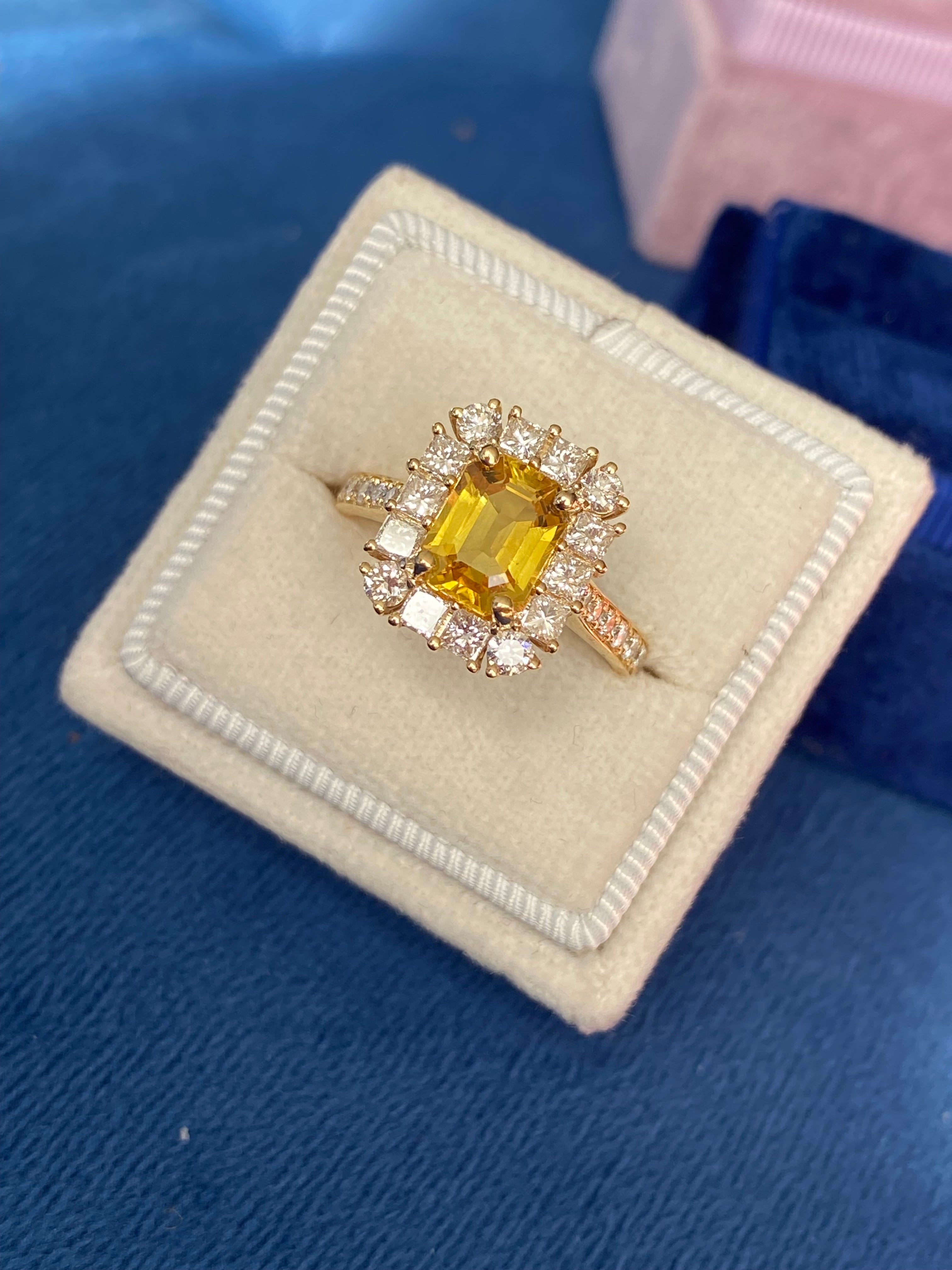 1.91 Carat Yellow Sapphire and 1.04 ctw Natural Diamond Ring in 18ct Yellow Gold