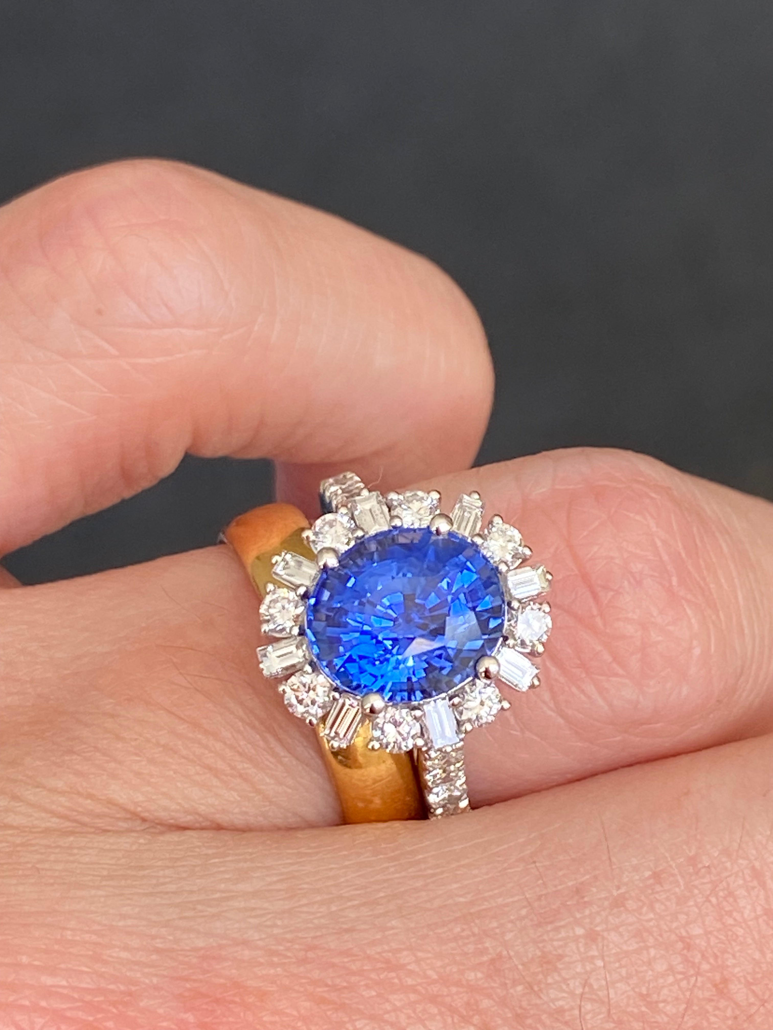3.72 Carat Blue Ceylon Sapphire and 0.91ctw Natural Diamond Halo Ring in Platinum