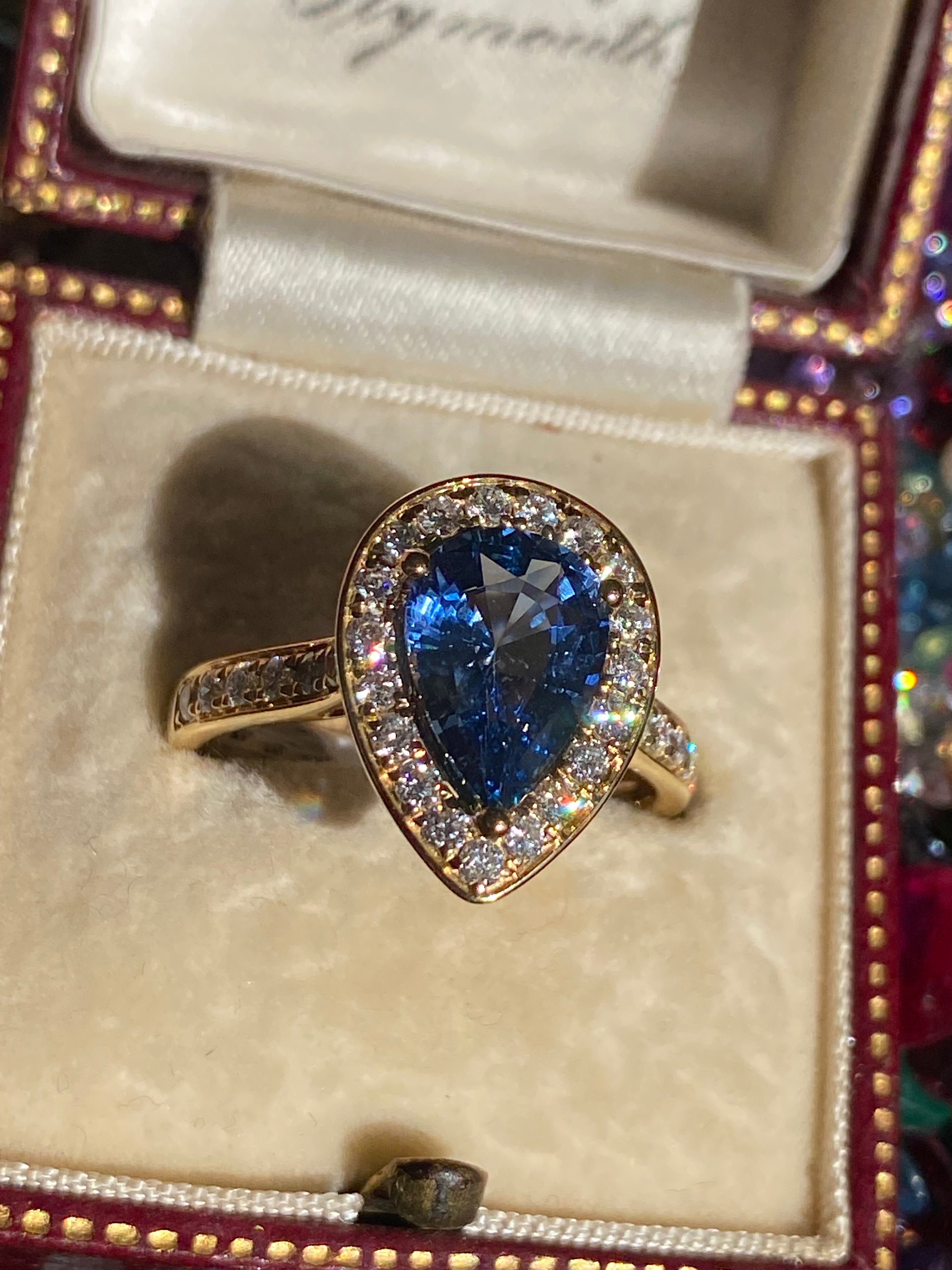 2.07 Carat Pear Cut Teal Sapphire and 0.48 CTW Natural Diamond Ring in 18ct Yellow Gold