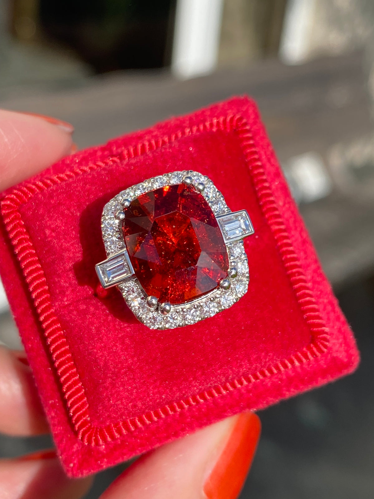 7.36 Carat Hessonite Garnet and Natural Diamond Ring in 18ct Gold