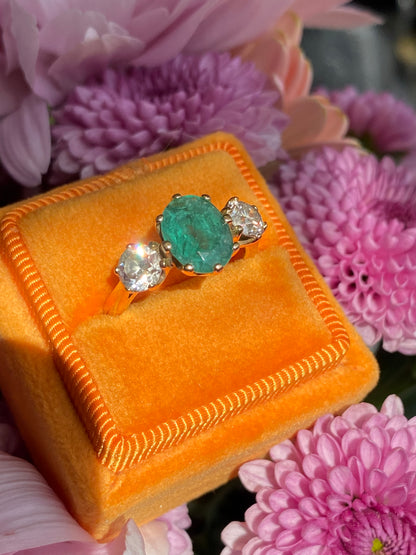 Vintage 2.15 Carat Emerald and Natural Diamond Ring in 18ct Yellow Gold