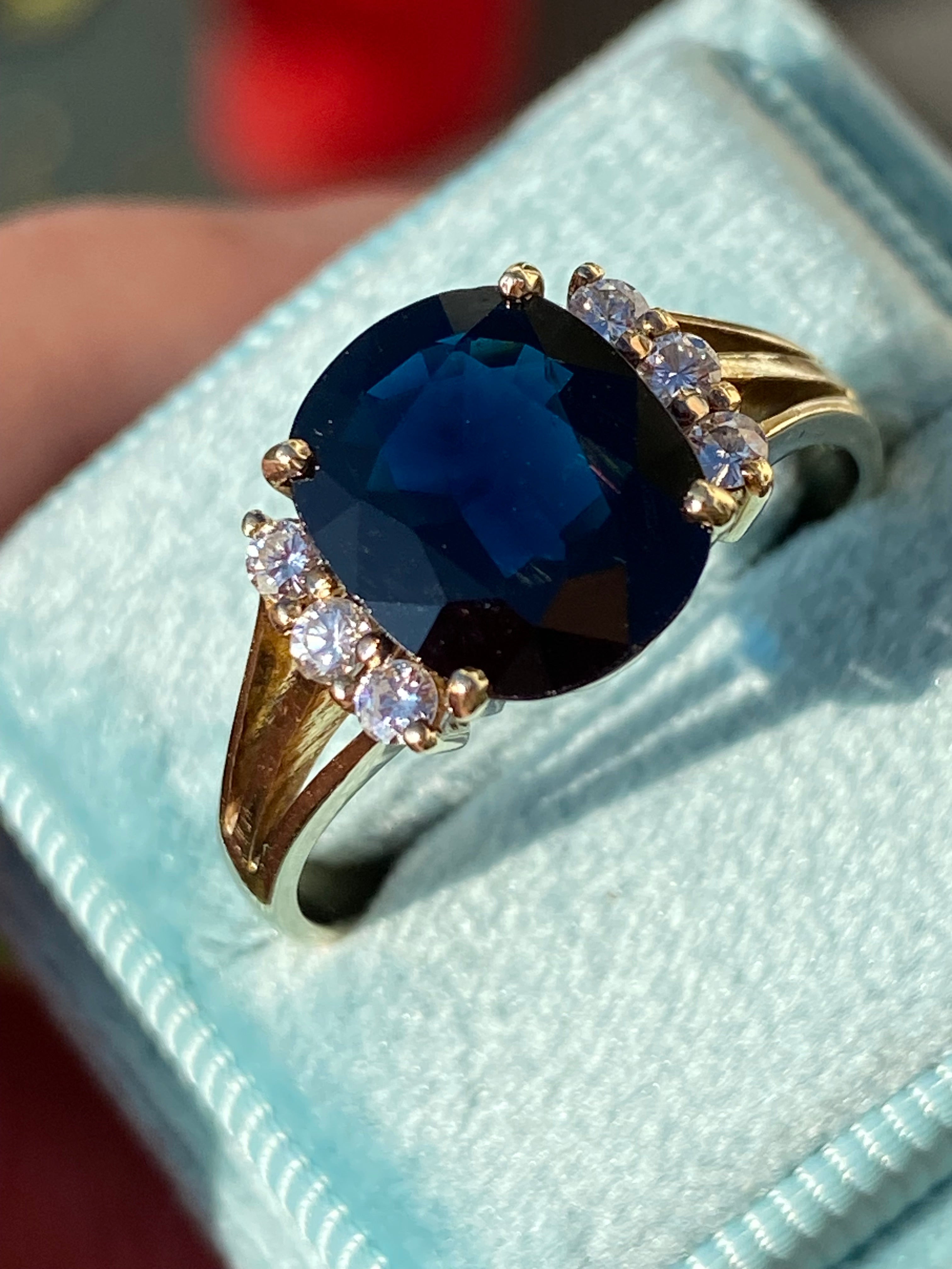 Vintage 3.80 Carat Sapphire and Diamond Ring in 14ct Yellow Gold