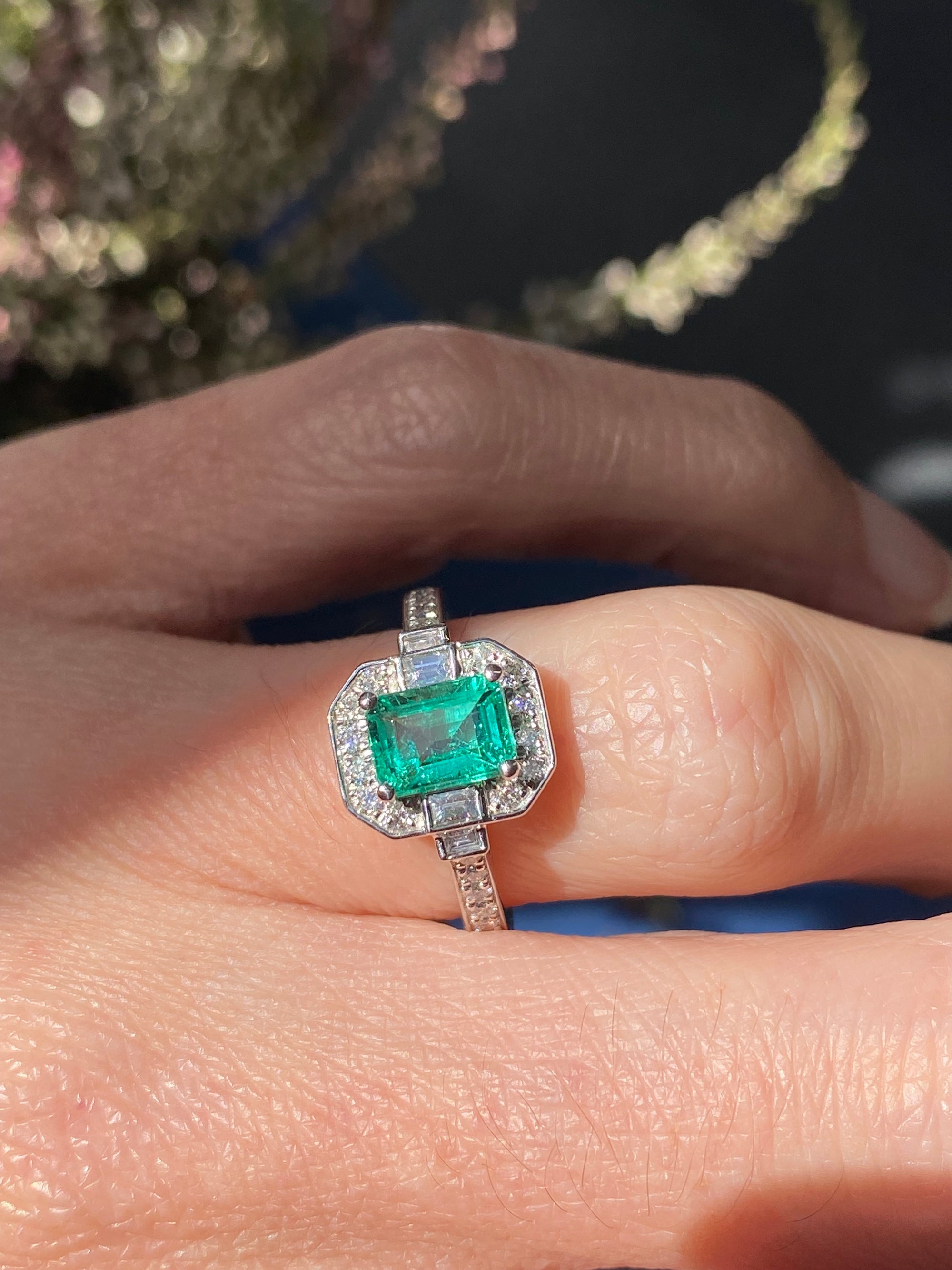 1.10 Carat Colombian Emerald and 0.46ctw Natural Diamond Ring in Platinum