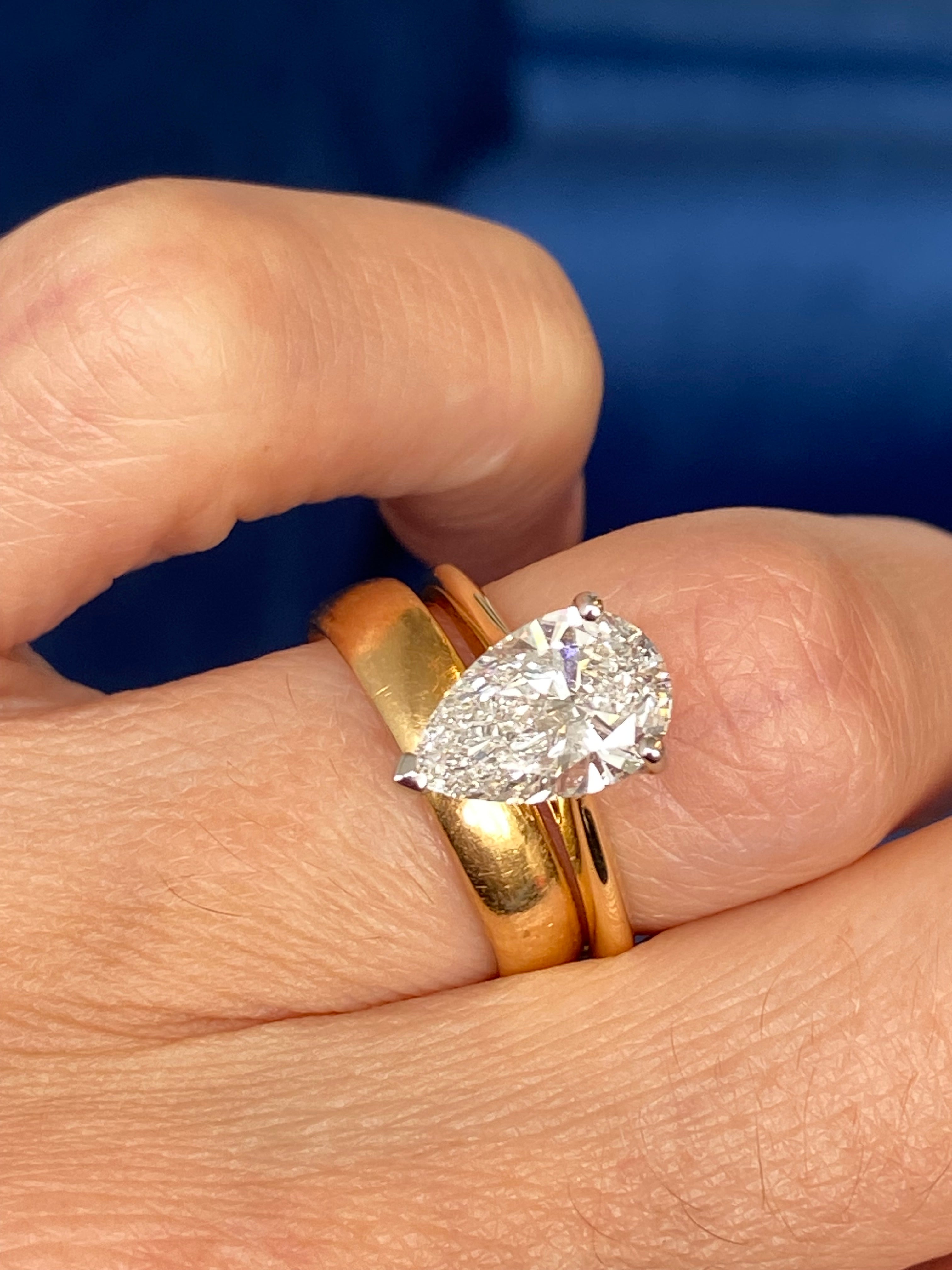 Heritage 2.00 CT + Lab Grown Pear Cut Diamond Solitaire Engagement Ring, at Least E Colour / VVS Clarity