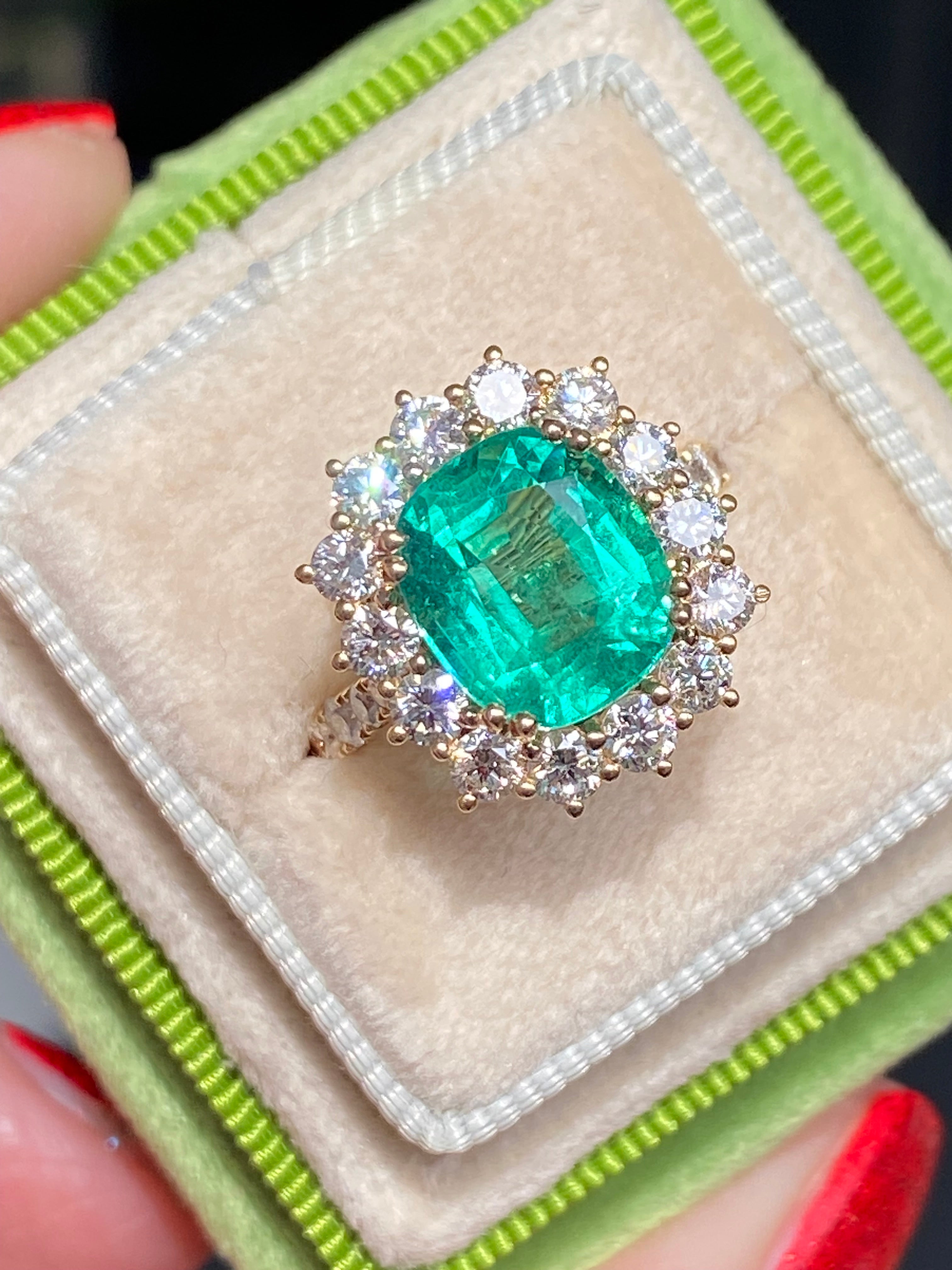 5.31 CTW Cushion Cut Emerald and Natural Diamond Halo Ring in 18ct Yellow Gold