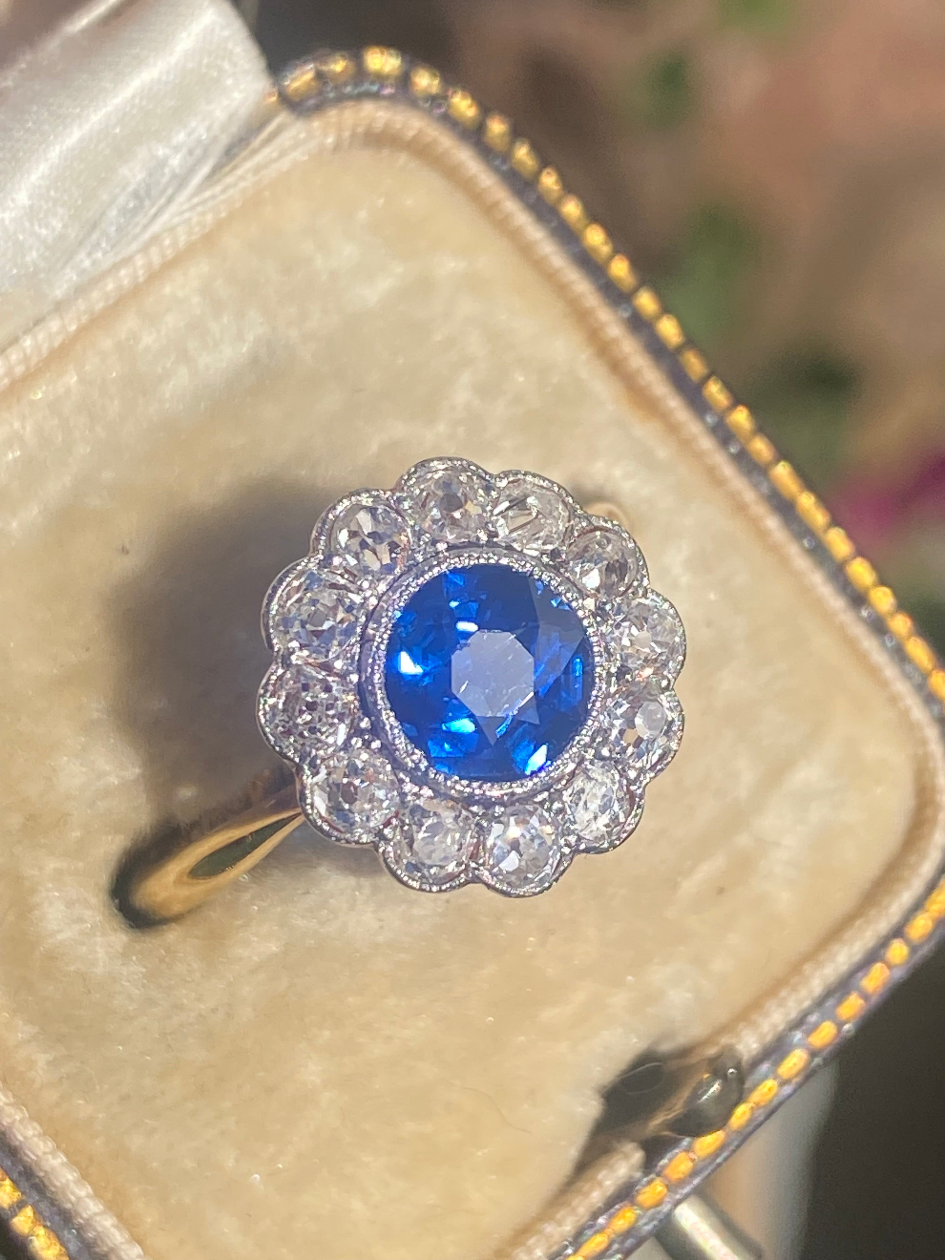 2.25 CTW Antique Edwardian Old Cut Sapphire and Diamond Daisy Ring in 18ct Gold and Platinum