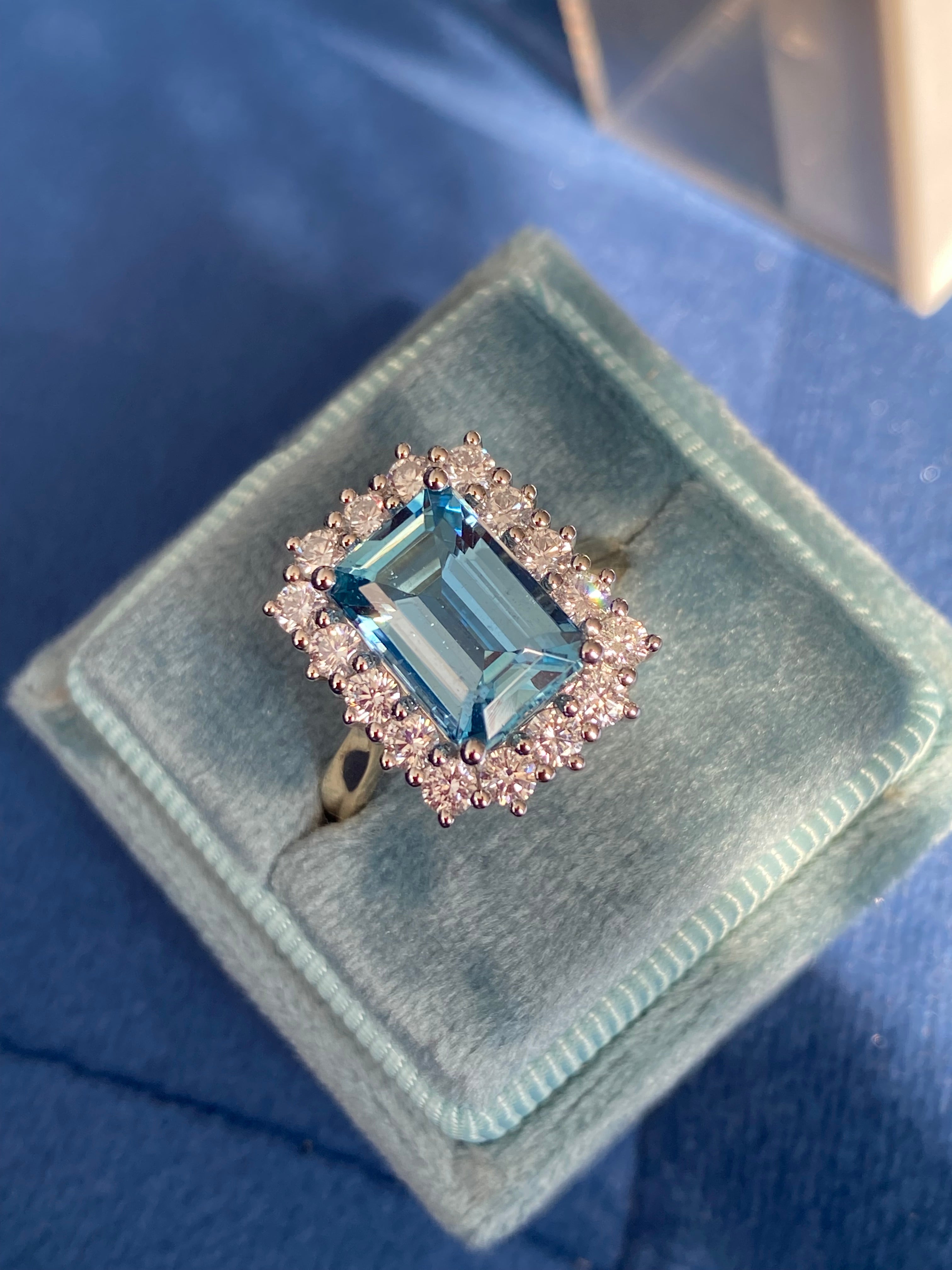 3.05 Carat Aquamarine and 0.89ctw Natural Diamond Halo Ring in Platinum and 18ct Yellow Gold