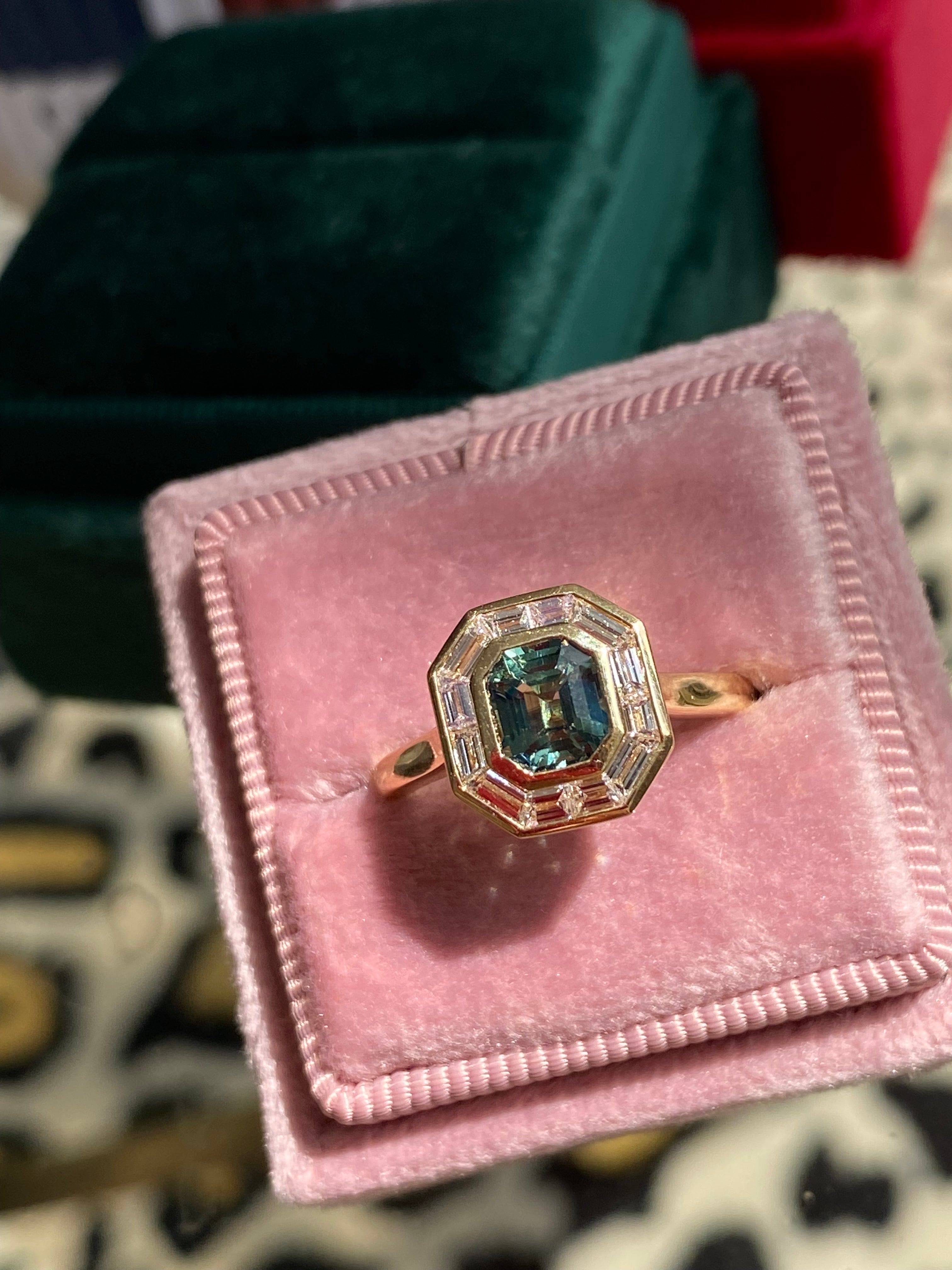 1.56 CTW Green Sapphire and Natural Diamond Ring in 18ct Yellow Gold