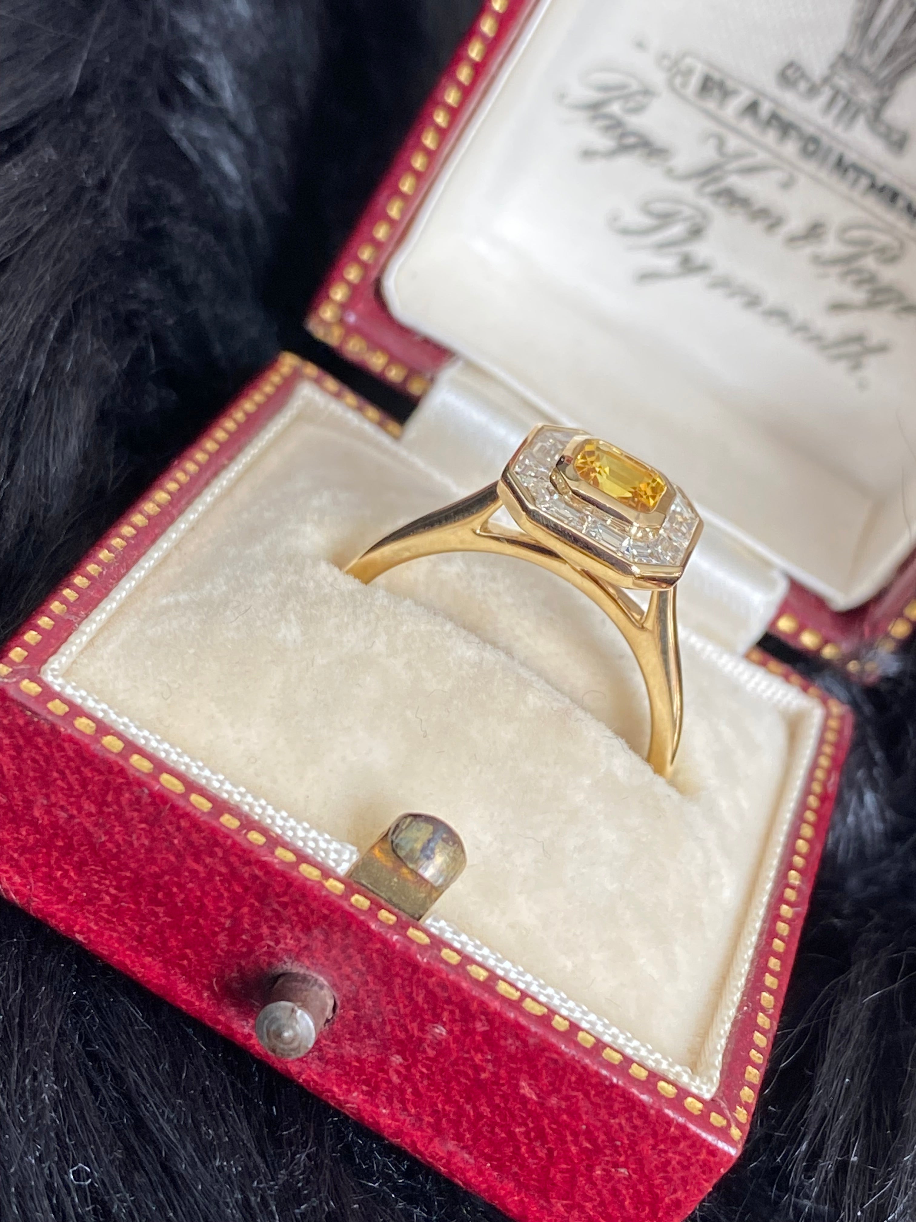 1.41 CTW Yellow Sapphire and Natural Diamond Ring in 18ct Yellow Gold