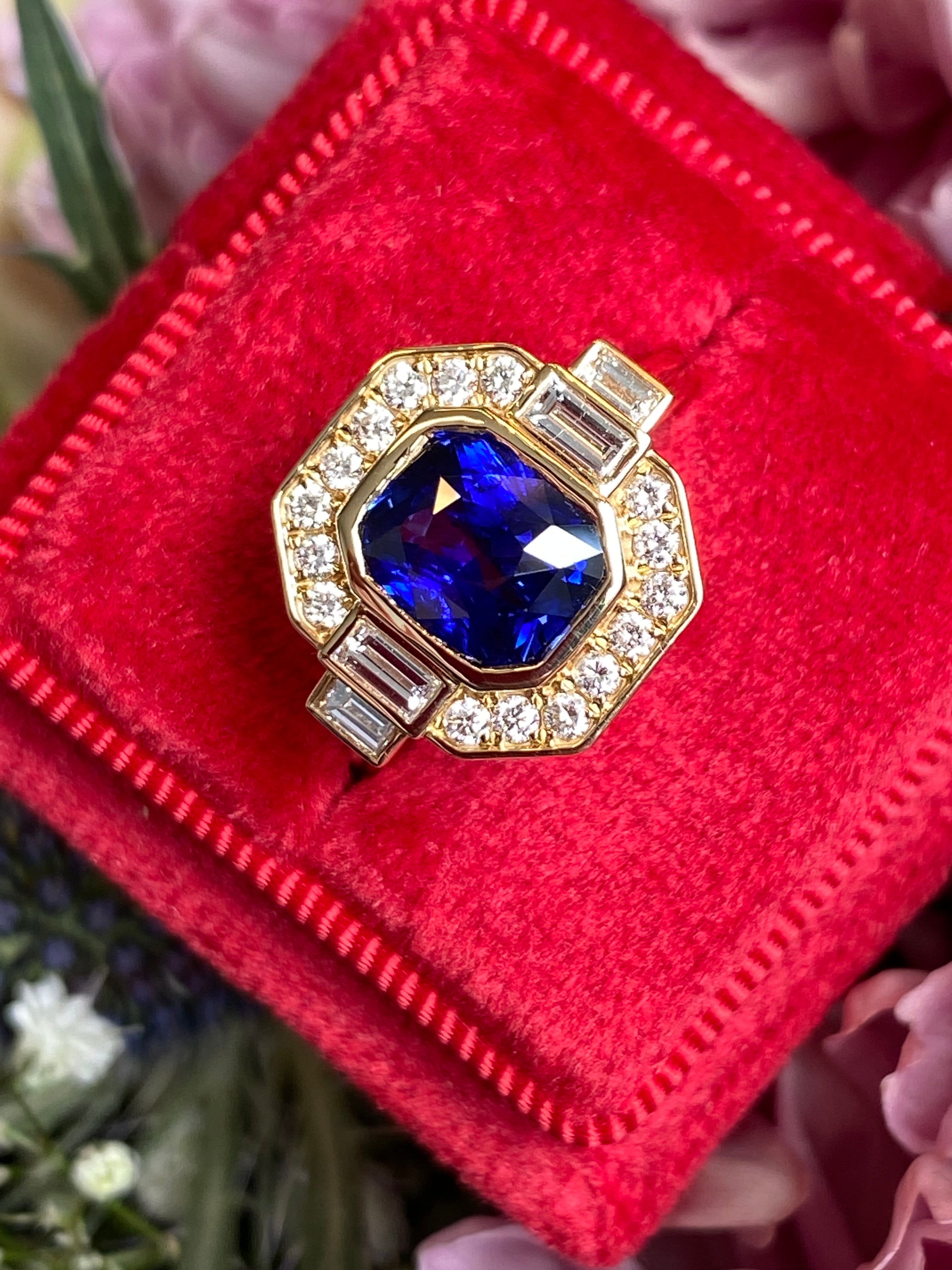 2.28 Carat Cushion Cut Ceylon Sapphire and Natural Diamond Ring in 18ct Yellow Gold