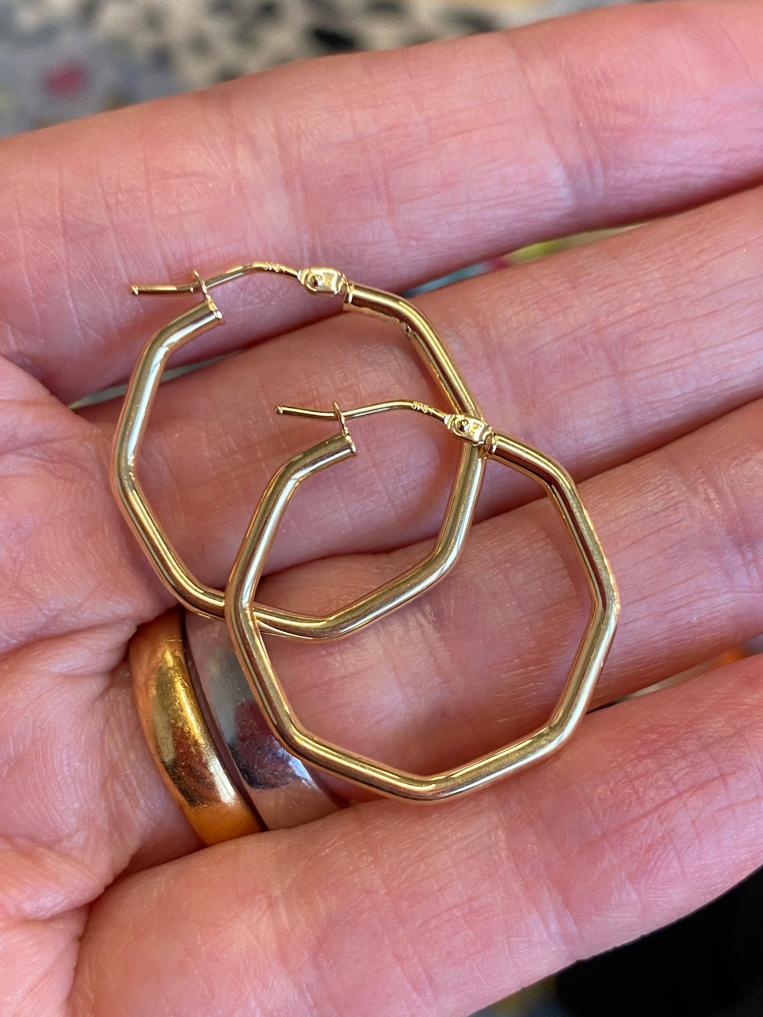 Statement 26mm Octagon Hoop Earrings in 9ct Yellow Gold