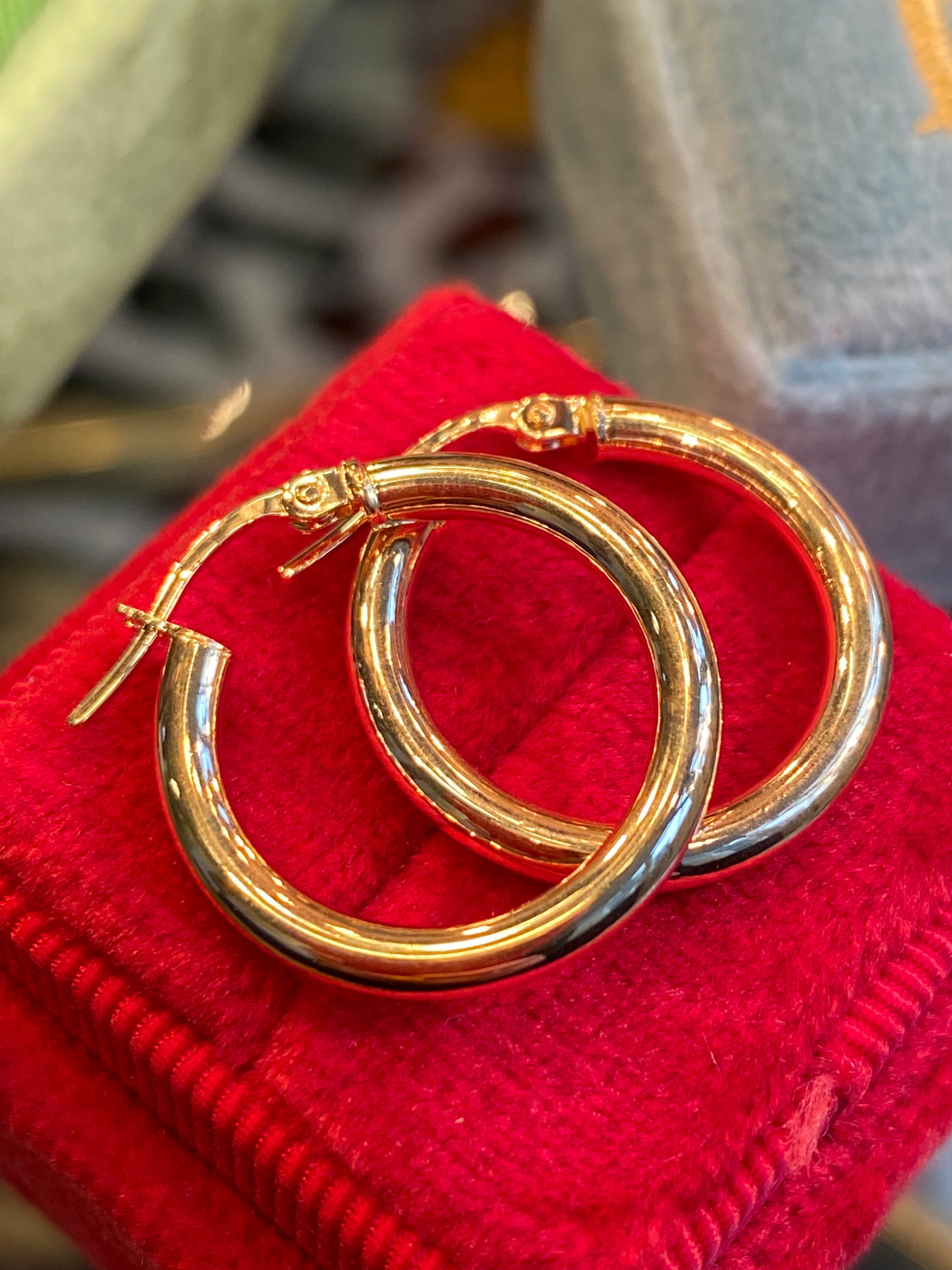 Simple Hoop 20mm Earrings in 9ct Yellow Gold