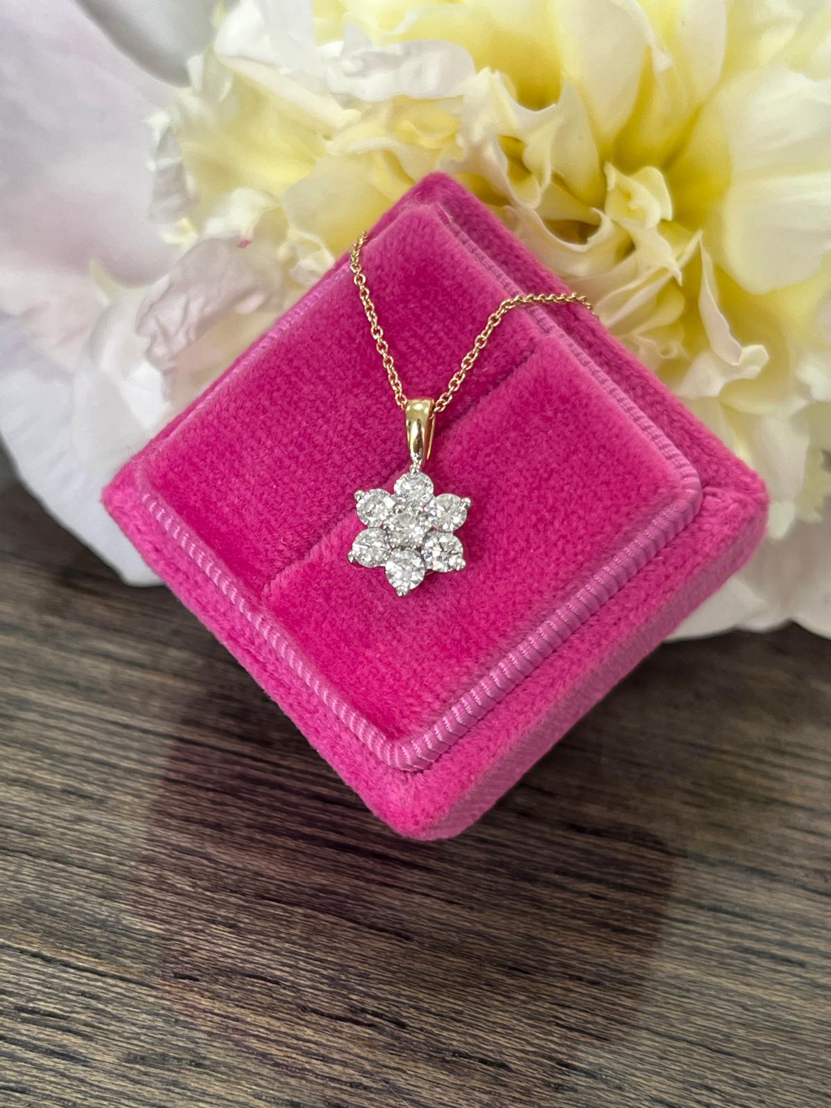 0.66 CTW Natural Diamond Star Flower Pendant in 18ct Yellow Gold