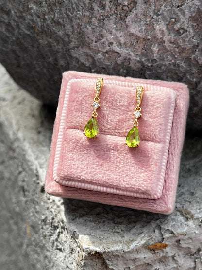 0.93 CTW Peridot and Diamond Drop Earrings in 18ct Yellow Gold