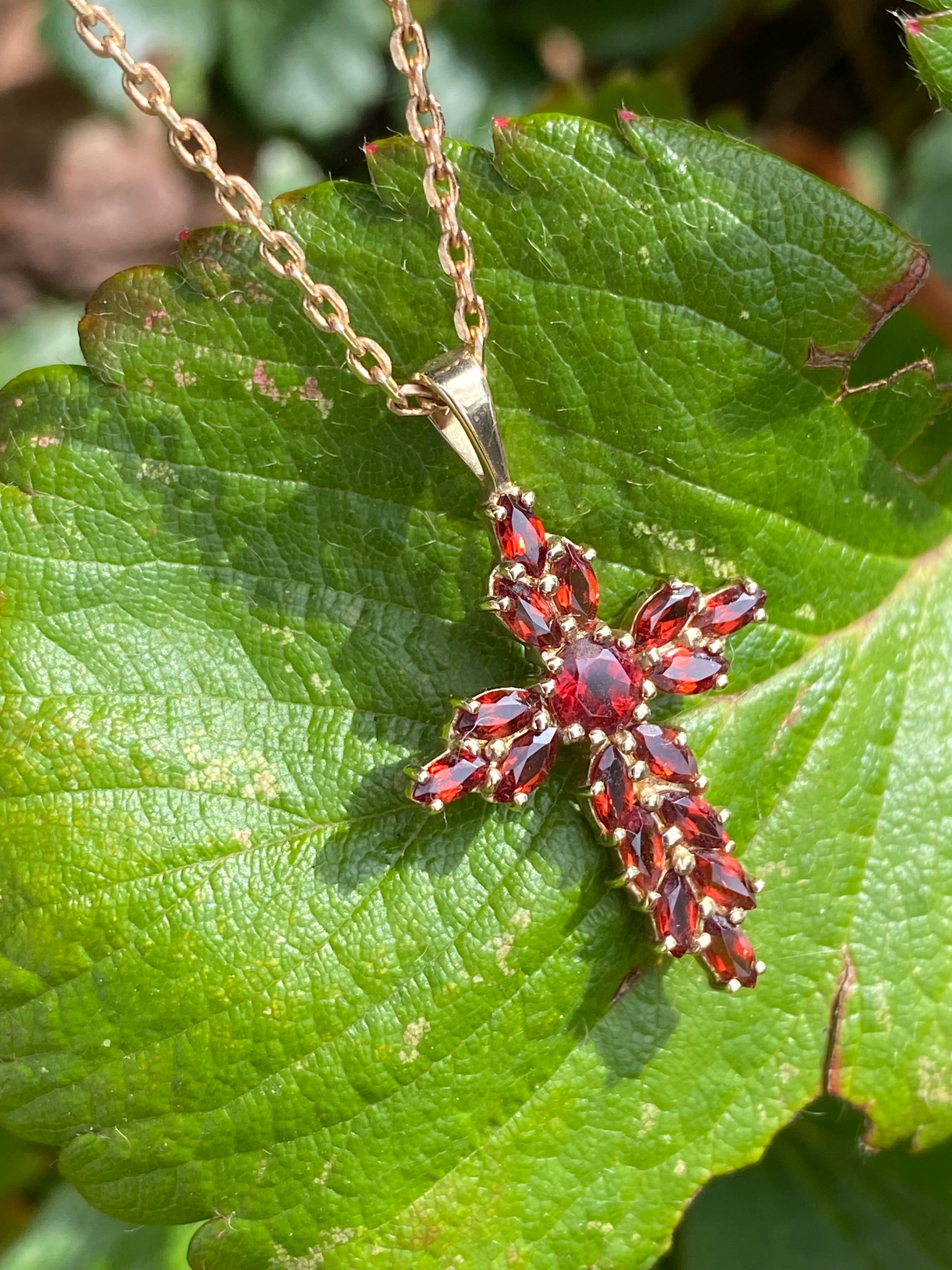 Vintage 3.00 Carat Garnet Cross Pendant Necklace in 9ct Yellow Gold