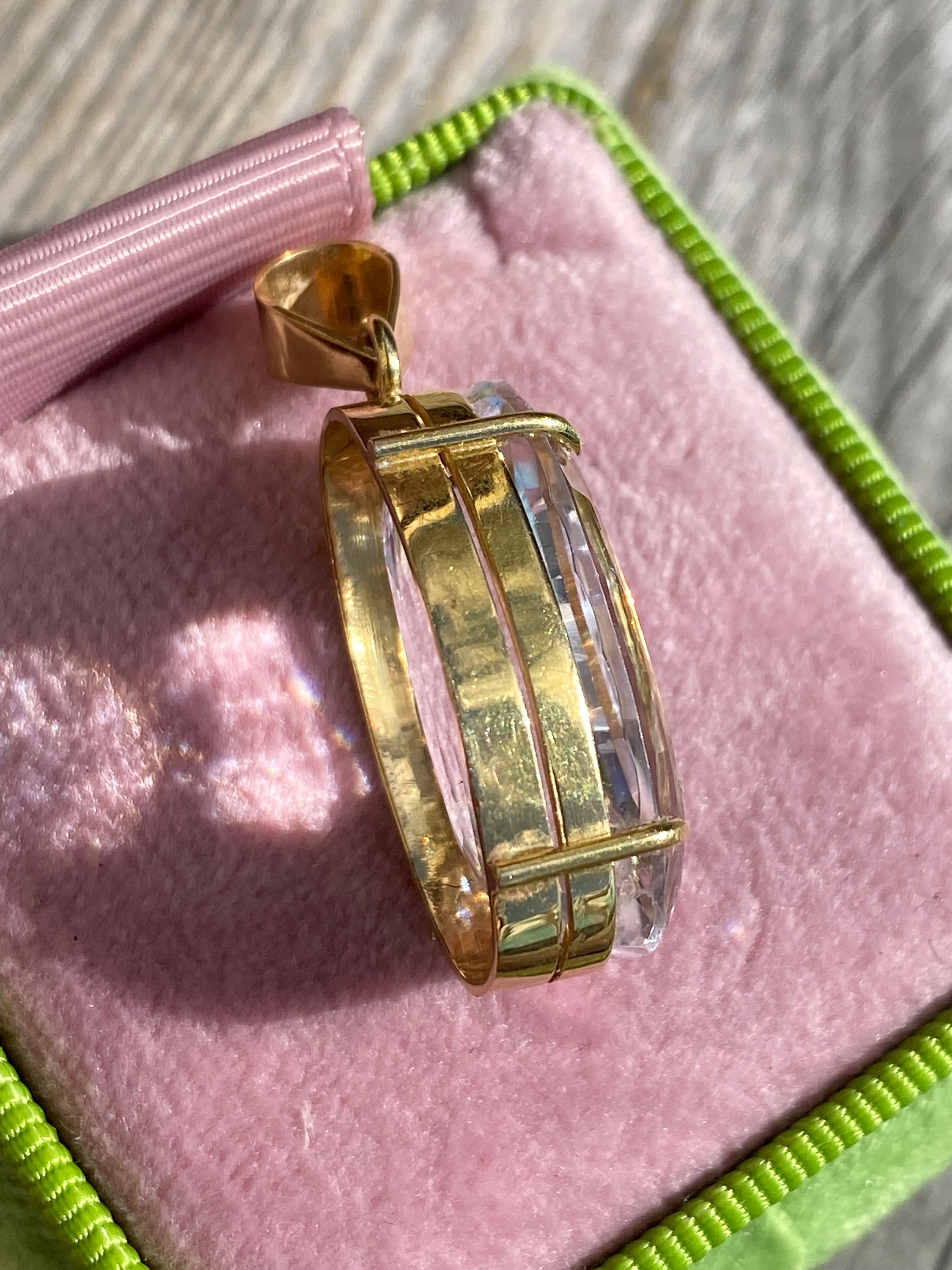 Vintage 15.00 carat Kunzite Pendant in 18ct Yellow Gold