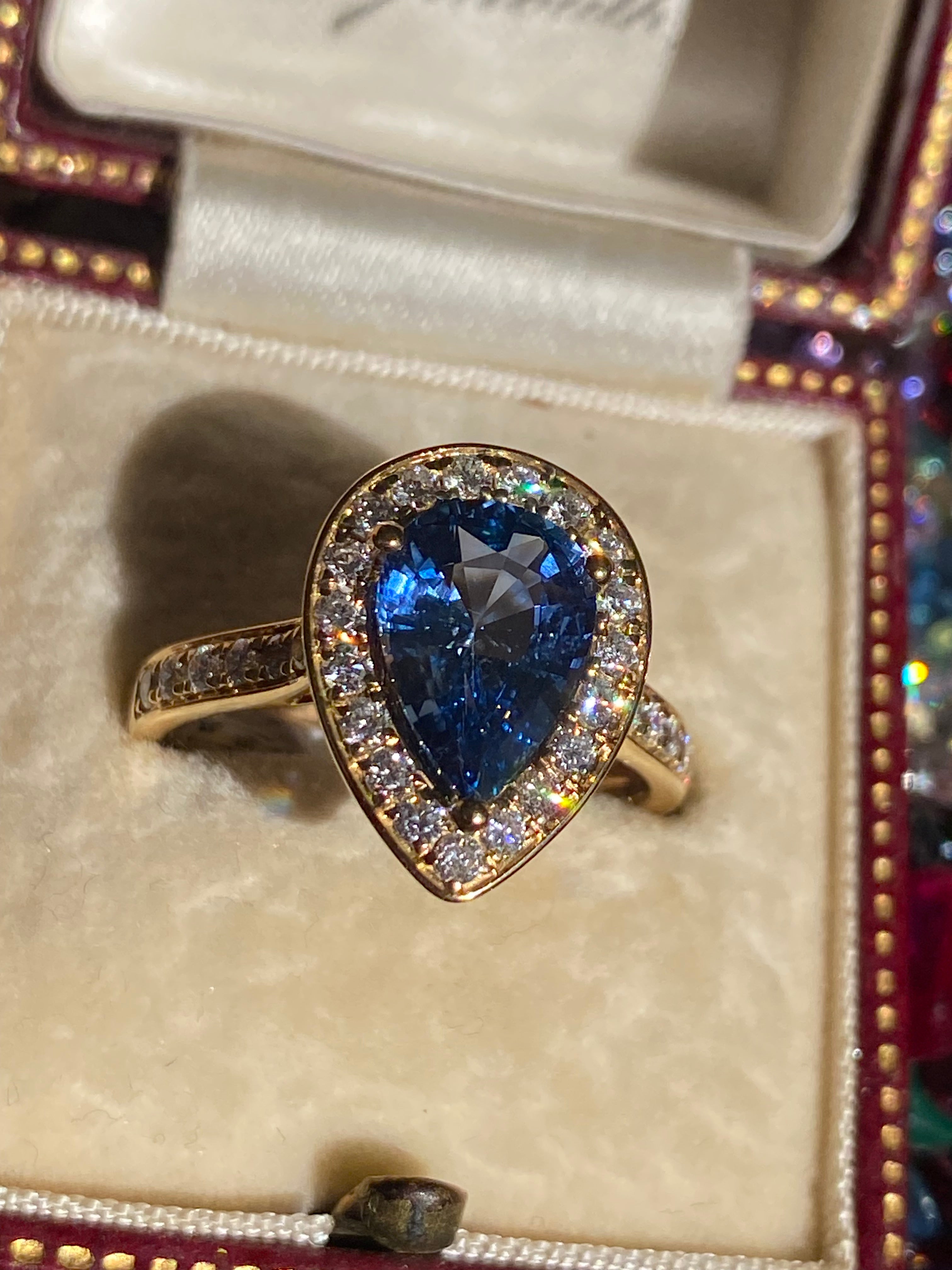 2.07 Carat Pear Cut Teal Sapphire and 0.48 CTW Natural Diamond Ring in 18ct Yellow Gold