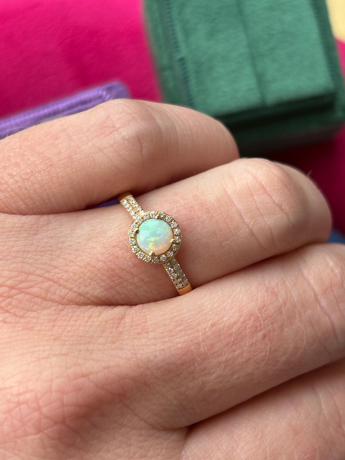 Beautiful Opal and Natural Diamond Halo Ring in 18ct Yellow Gold